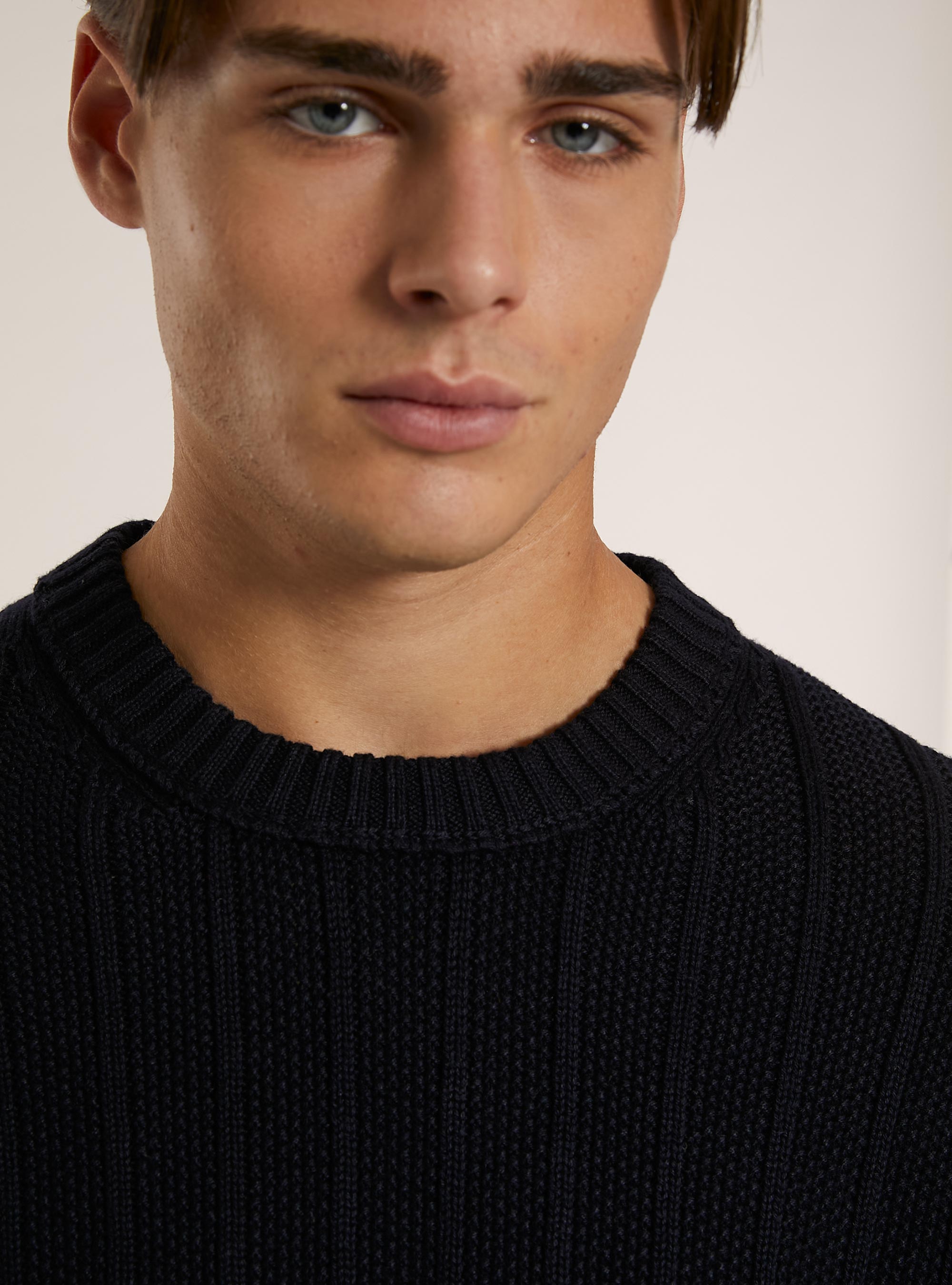 Pull-over texturé coupe classique, NA1 NAVY DARK
