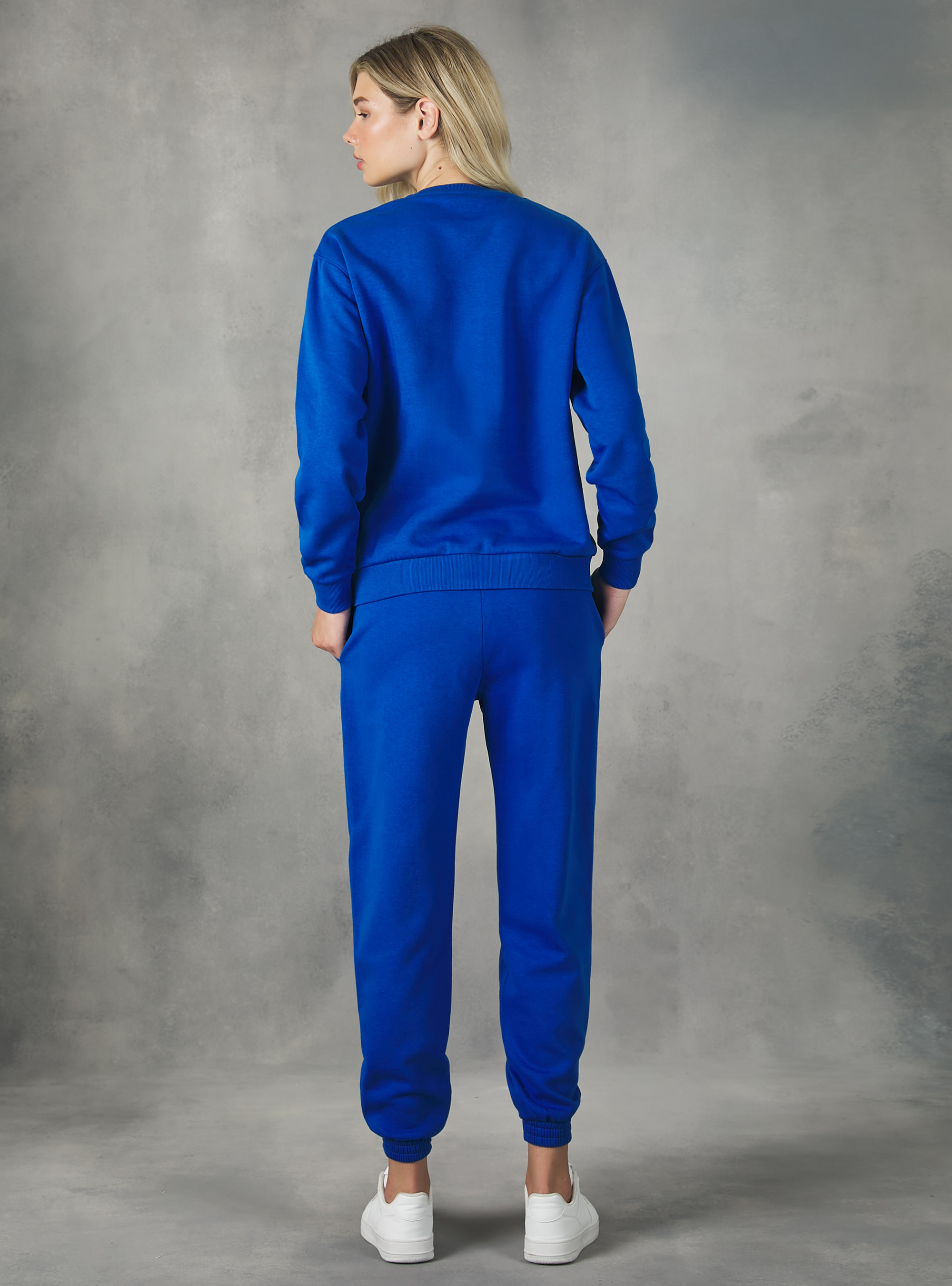 Sudadera de algodón liso con cuello redondo, RY2 ROYALE MEDIUM