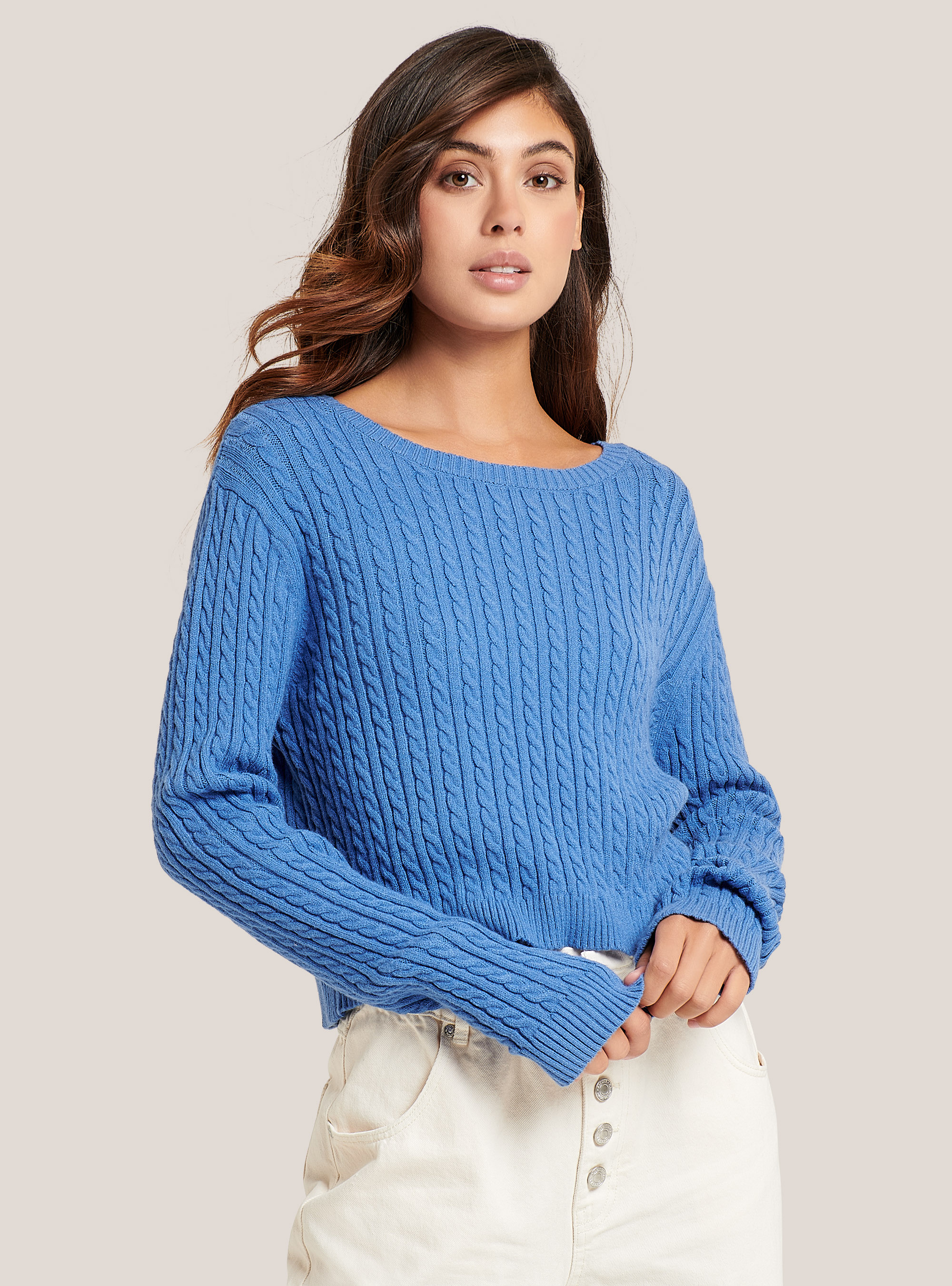 Suéter recortado con trenzas de tacto suave, C2310 TURQUOISE