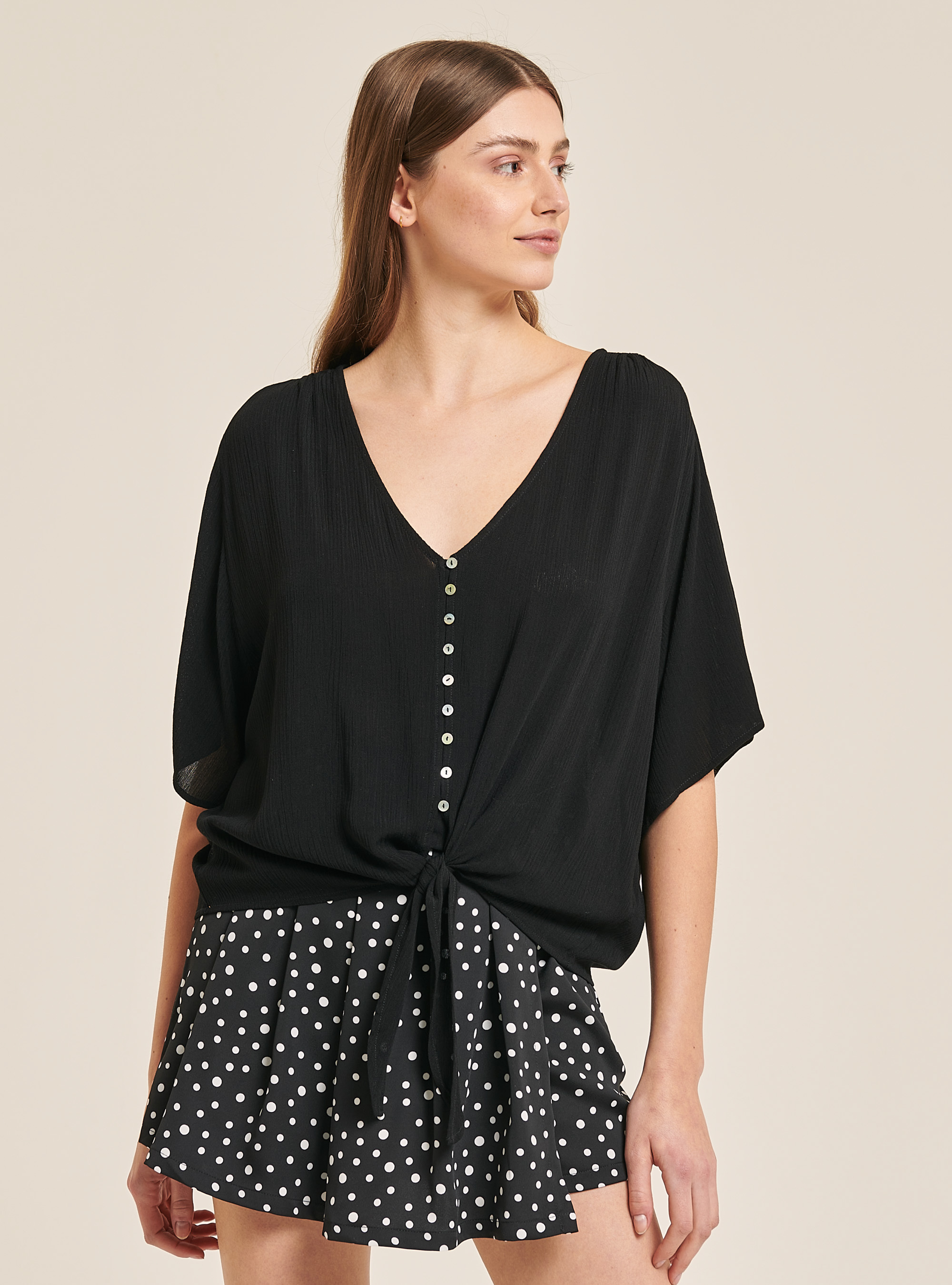 Chemisier col v couleur unie, C101 BLACK