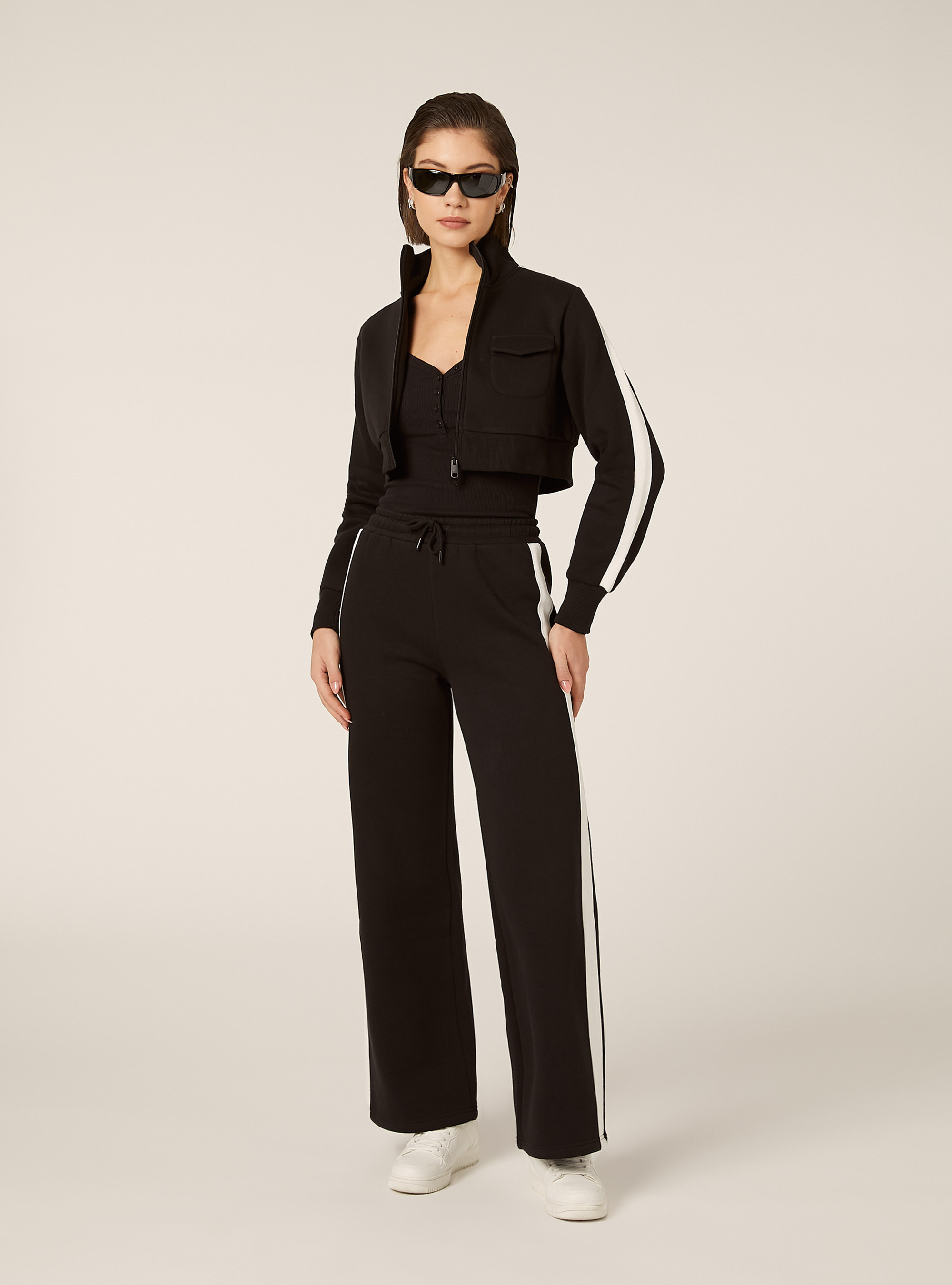 Felpa cropped zip con bande laterali, BK1 BLACK