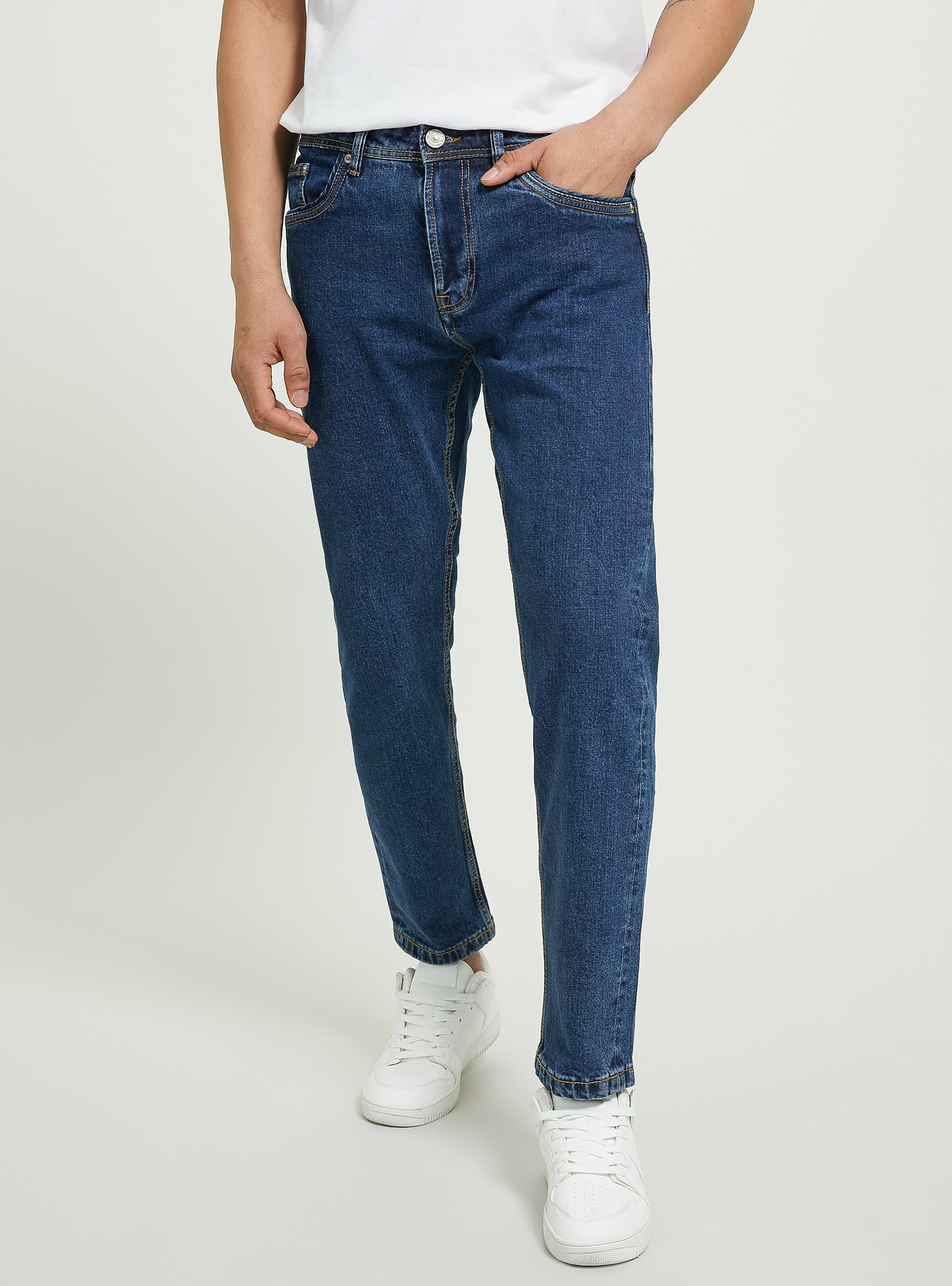 Jeans slim fit in denim stretch, D002 MEDIUM DARK BLUE