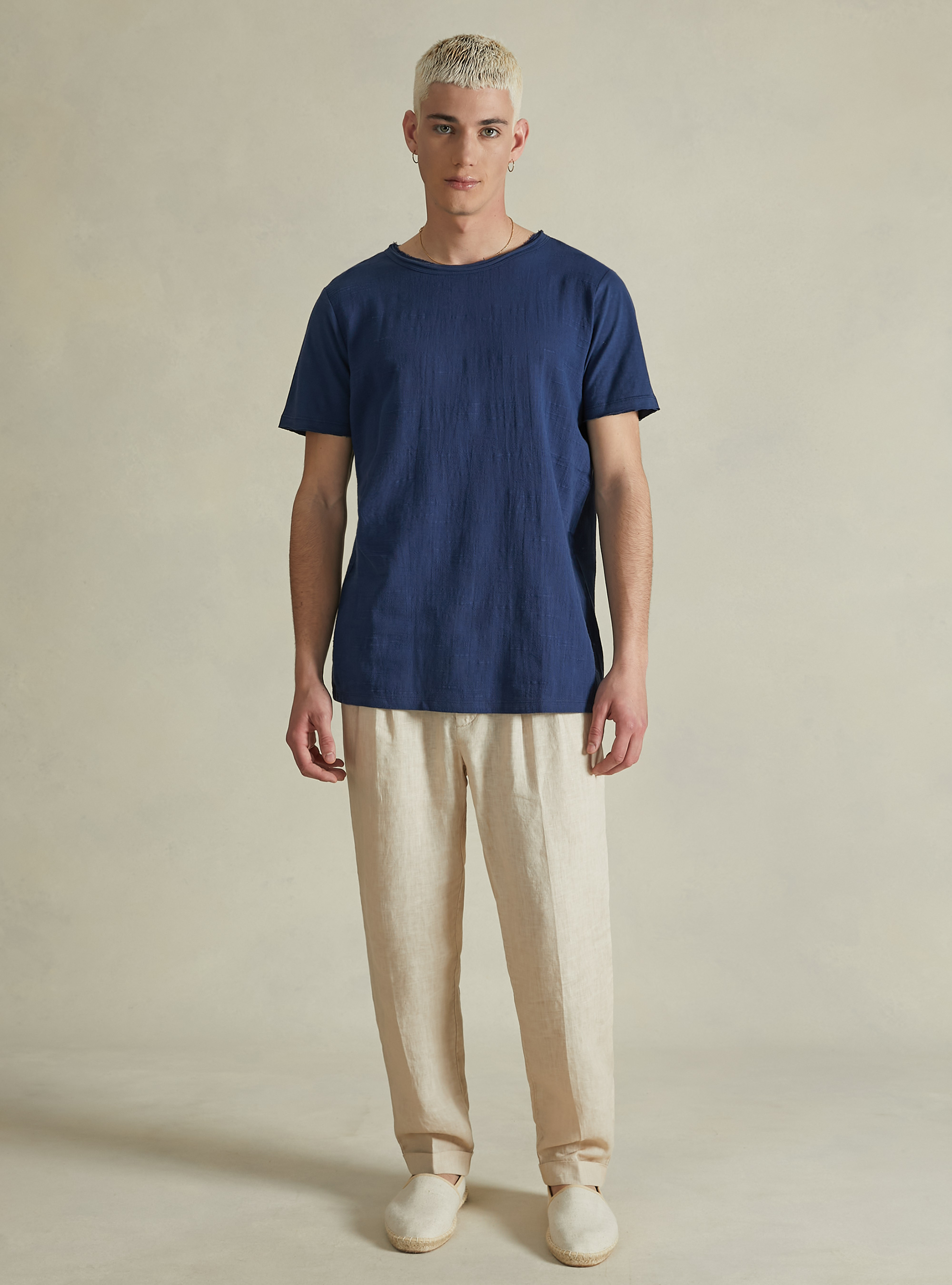 T-Shirt aus Leinenmischung mit kurzen Ärmeln, NA2 NAVY MEDIUM