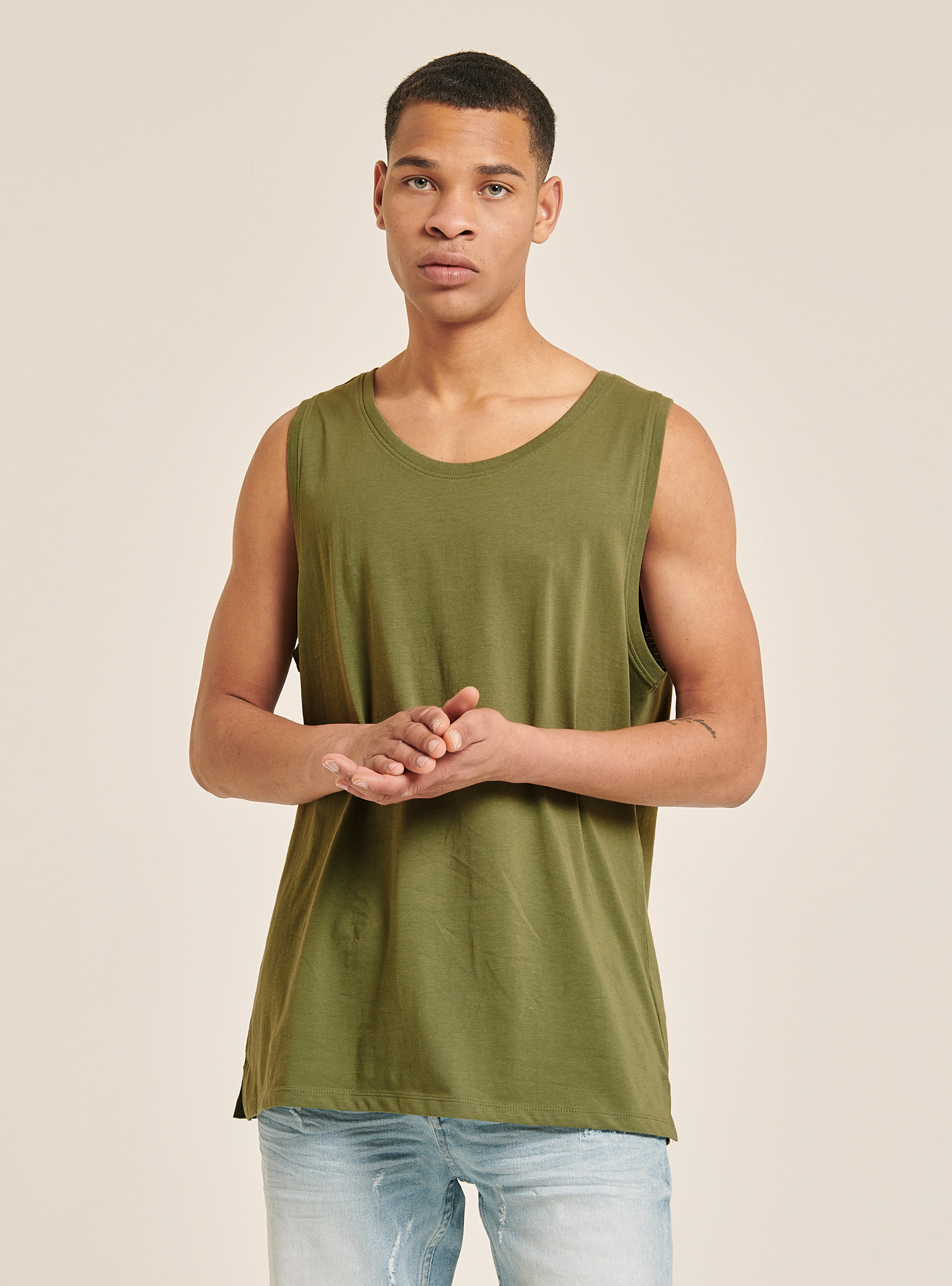 Solid-coloured comfort fit tank top, SG3 SAGE LIGHT