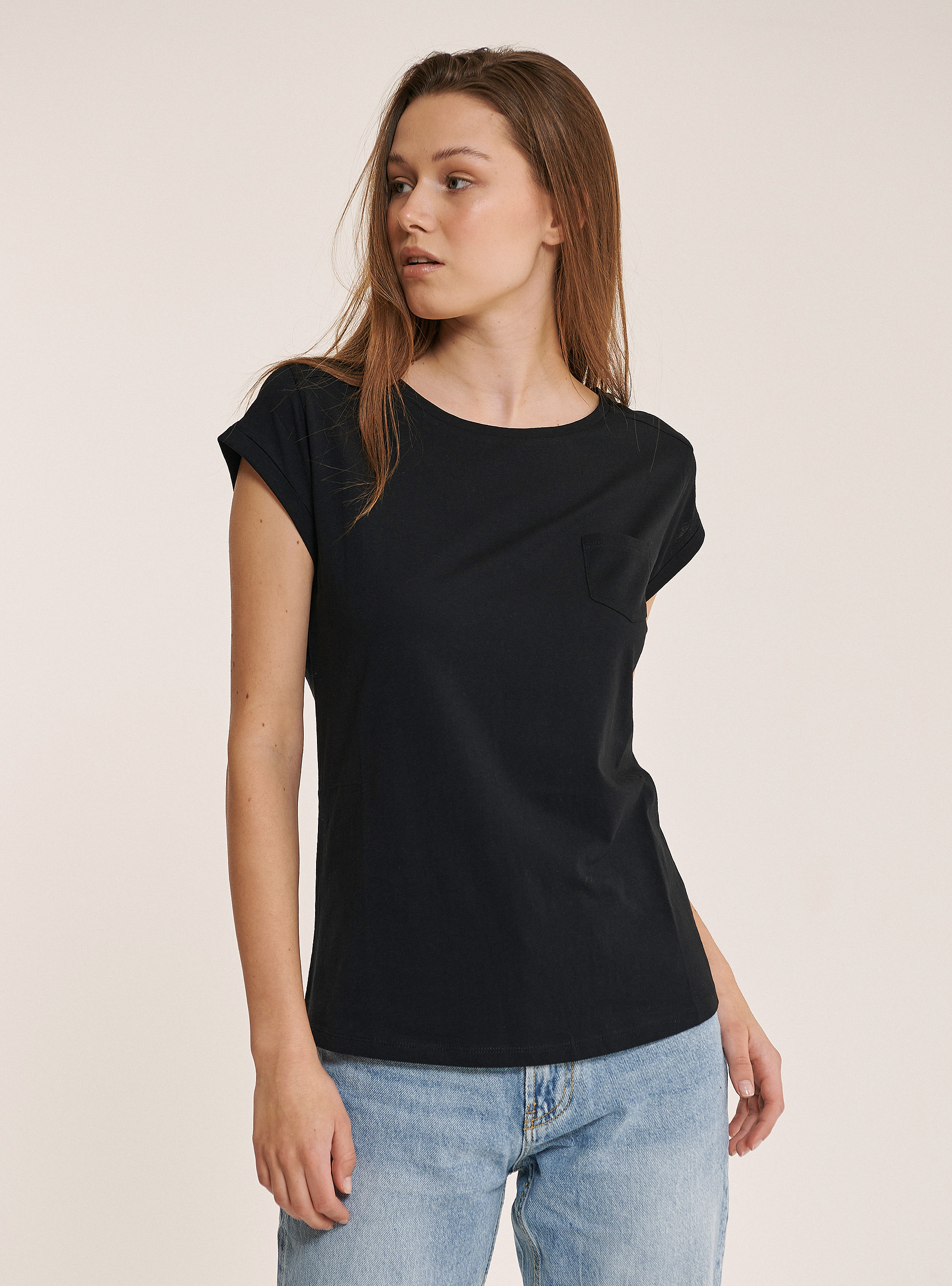 Unverzichtbares Baumwoll-T-Shirt mit Brusttasche, C101 BLACK