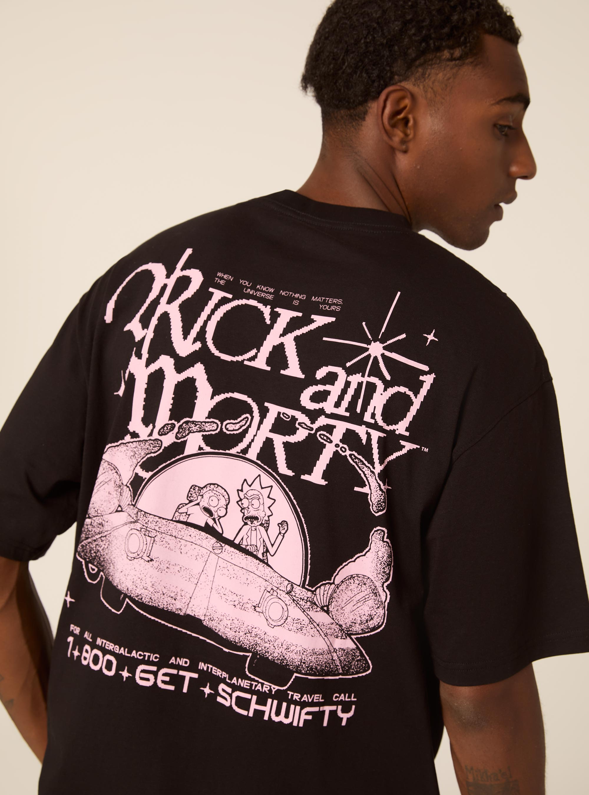 T-shirt rick and morty boxy fit, BK1 BLACK