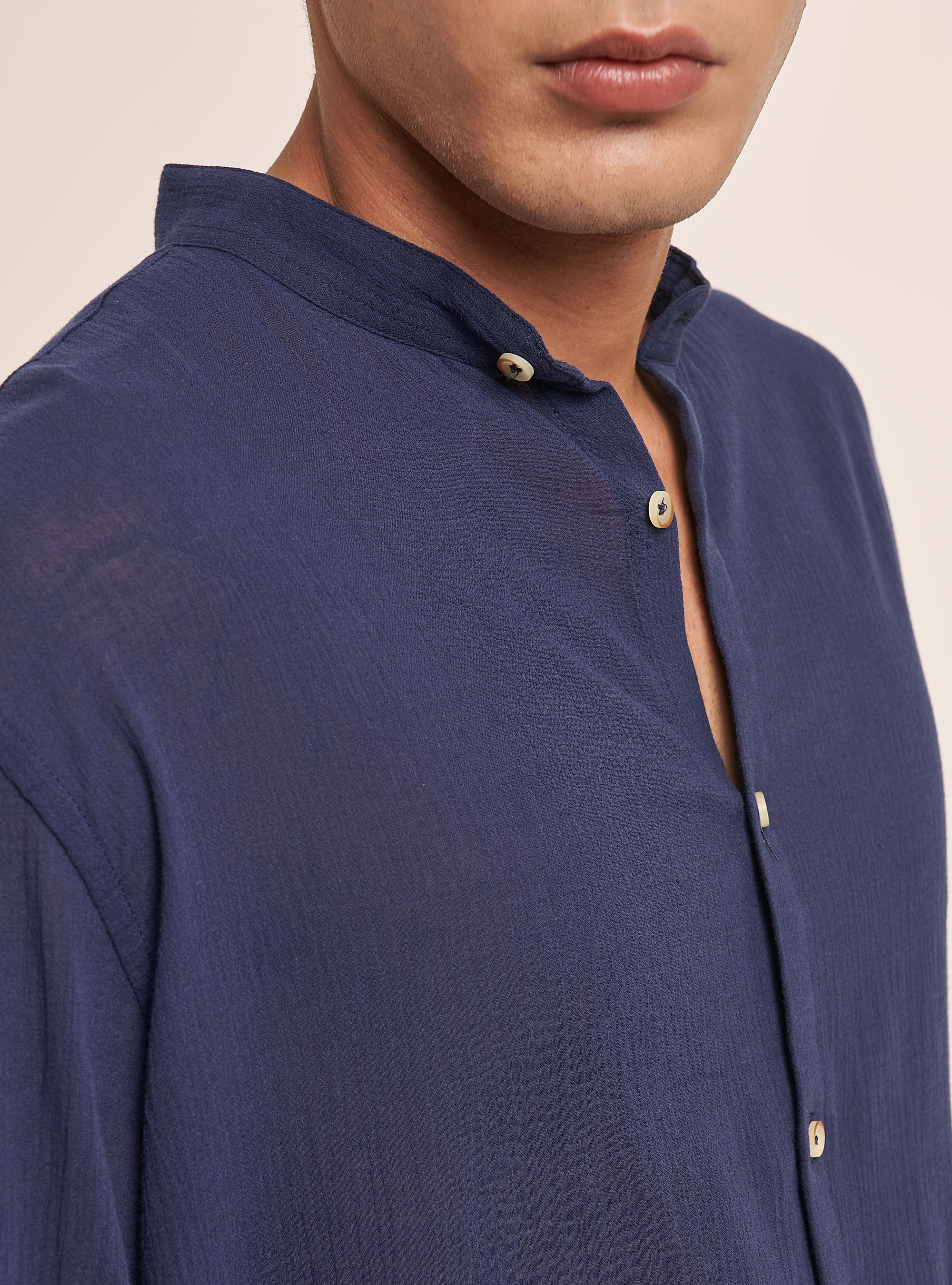 Chemise à manches longues en coton avec col coréen, C214 BLUE NAVY