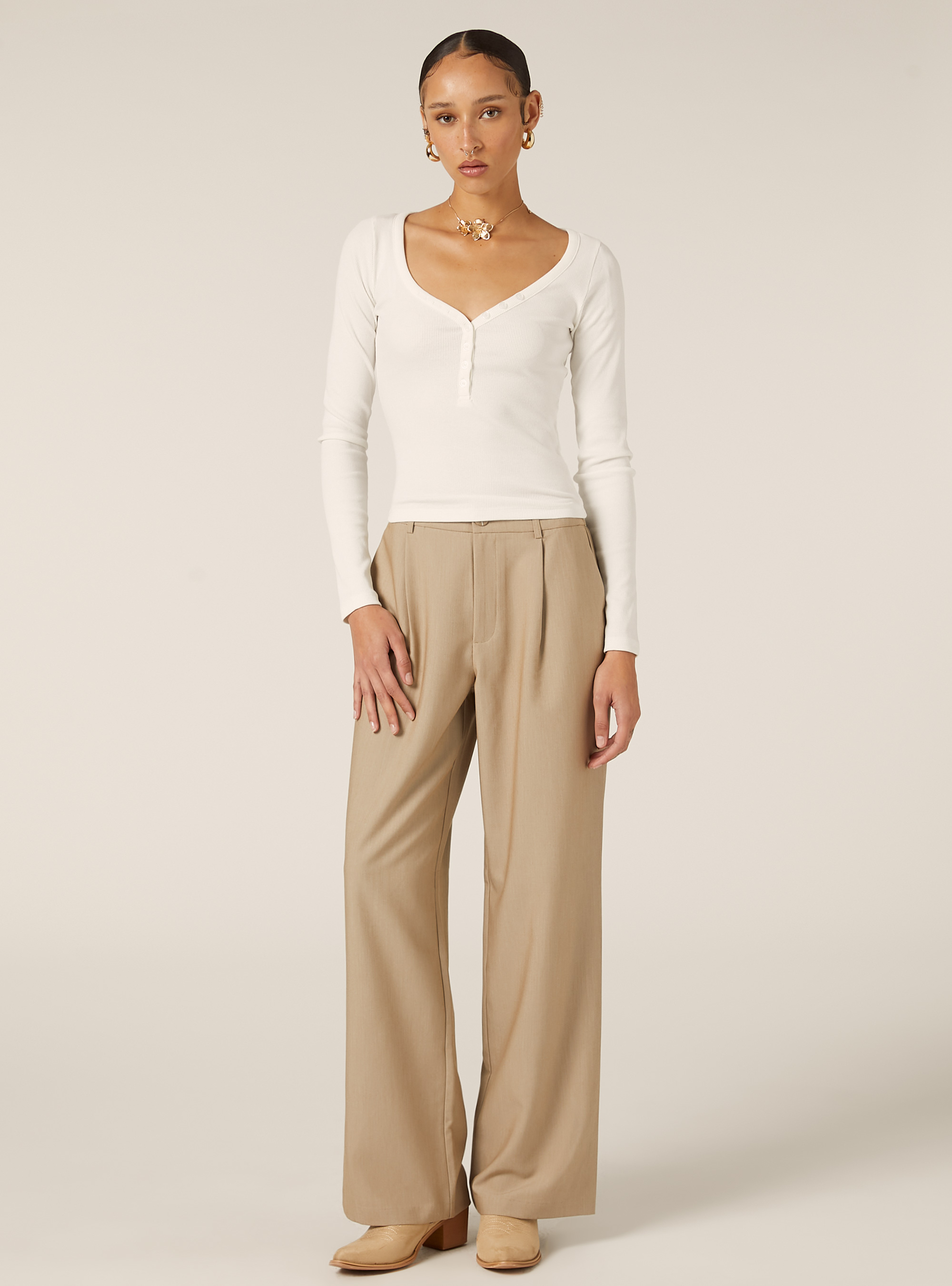 Long-sleeved V-neck T-shirt, WH2 WHITE