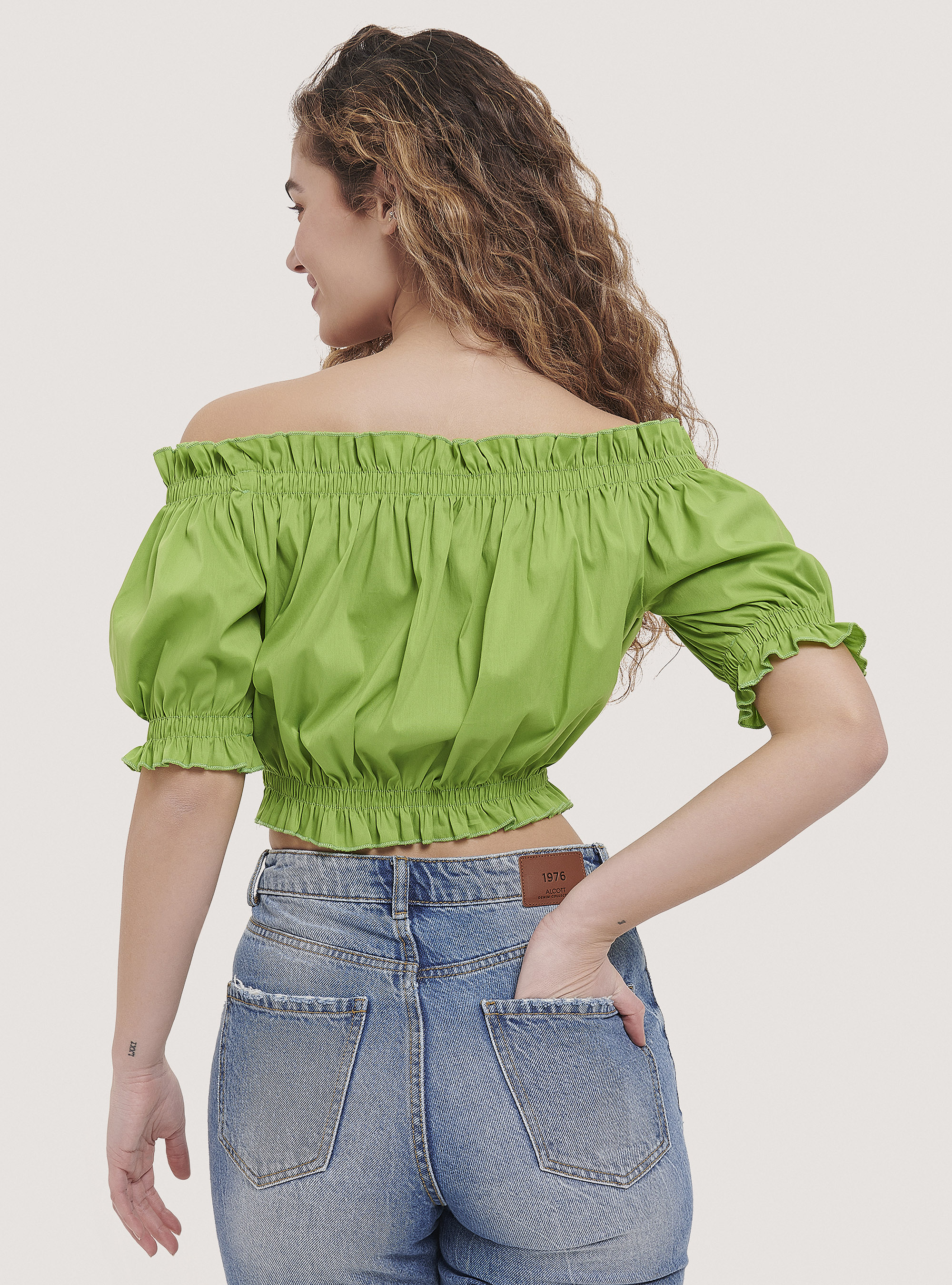 Cropped gathered blouse with bardot neckline, C7752 LIME