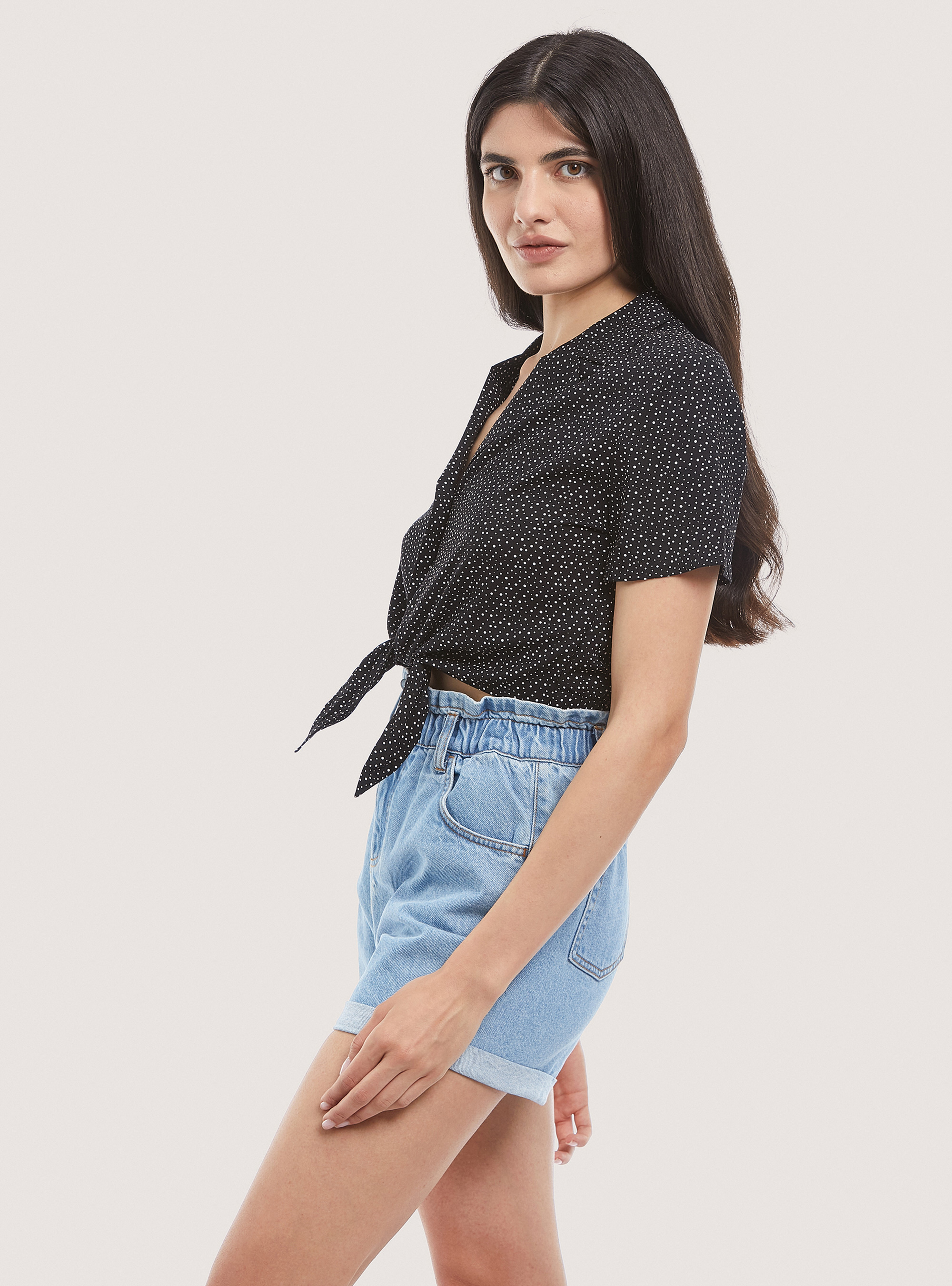 Camicia crop con nodo, BLACK