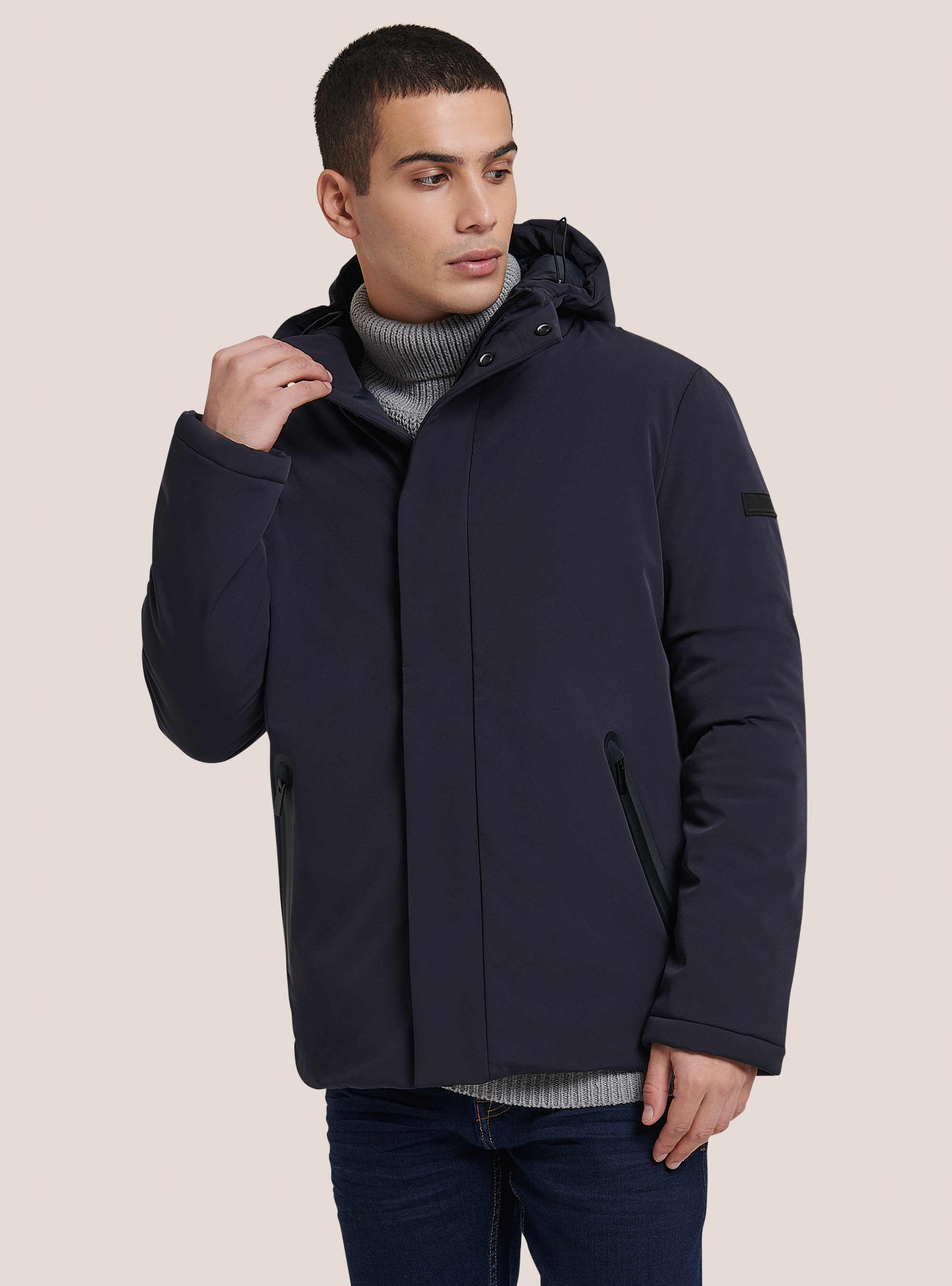 Giubbotto in tessuto tecnico con imbottitura 100% riciclata, BLU MARINO