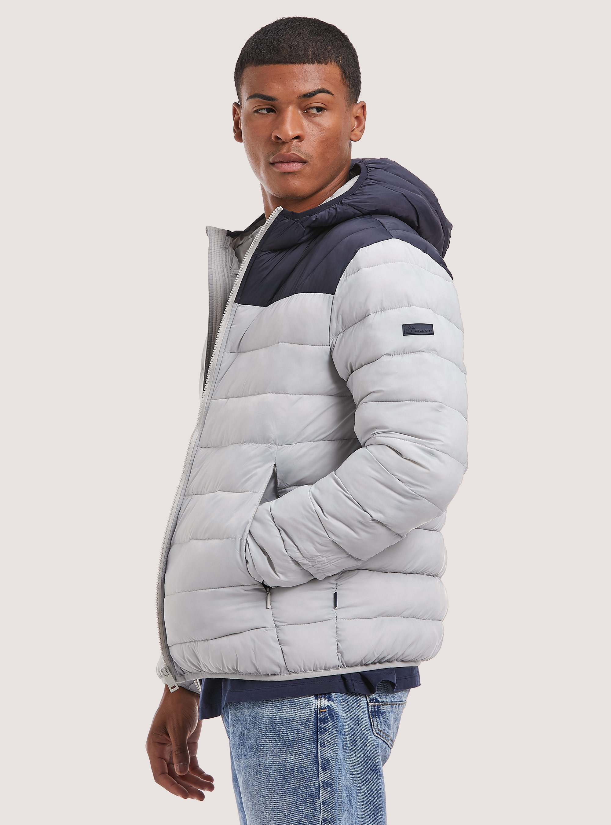 Colour block jacket with 100% recycled padding, WHITE