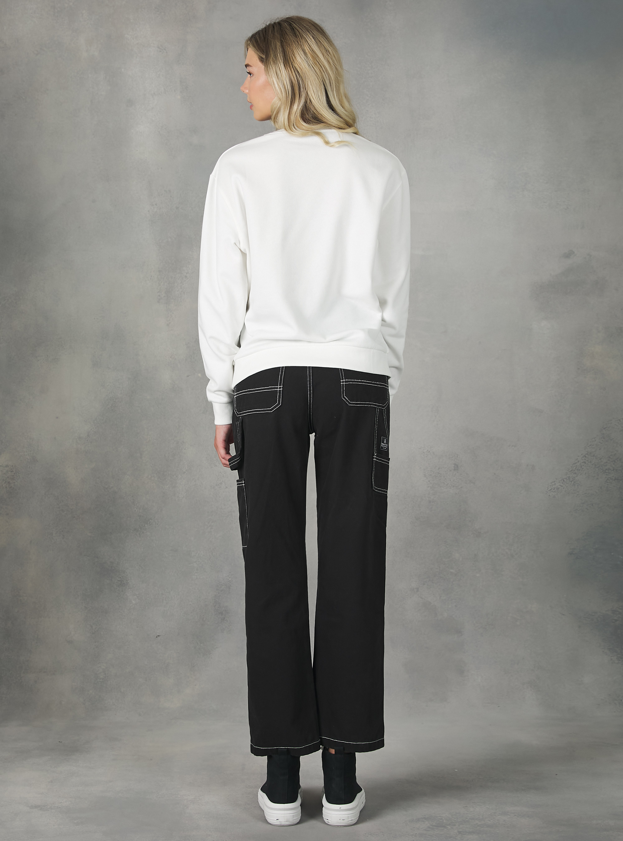 Sweat à col ras du cou en coton uni, WH2 WHITE