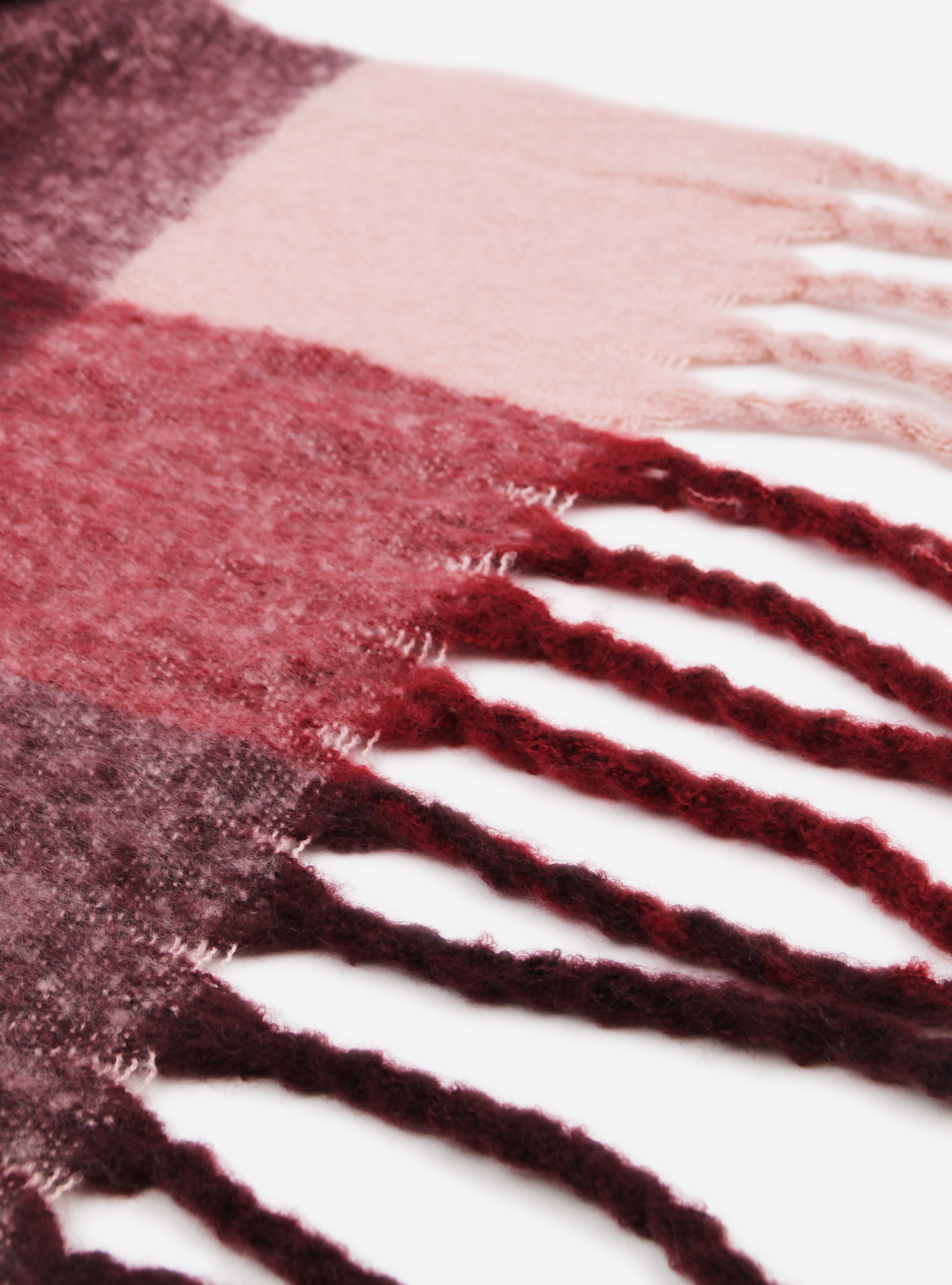 SCARF WITH FRINGE, CHECKS RED