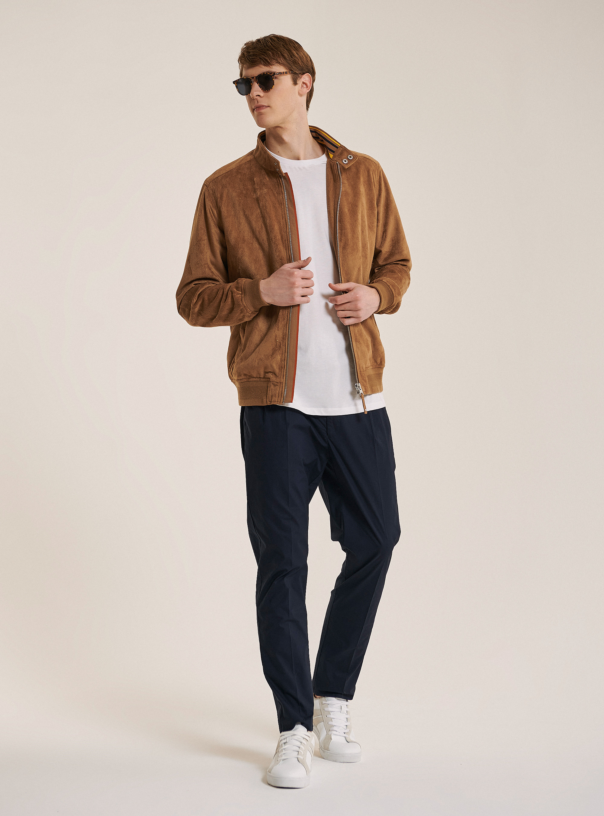 Giubbino scamosciato con dettagli a contrasto, C5532 BROWN