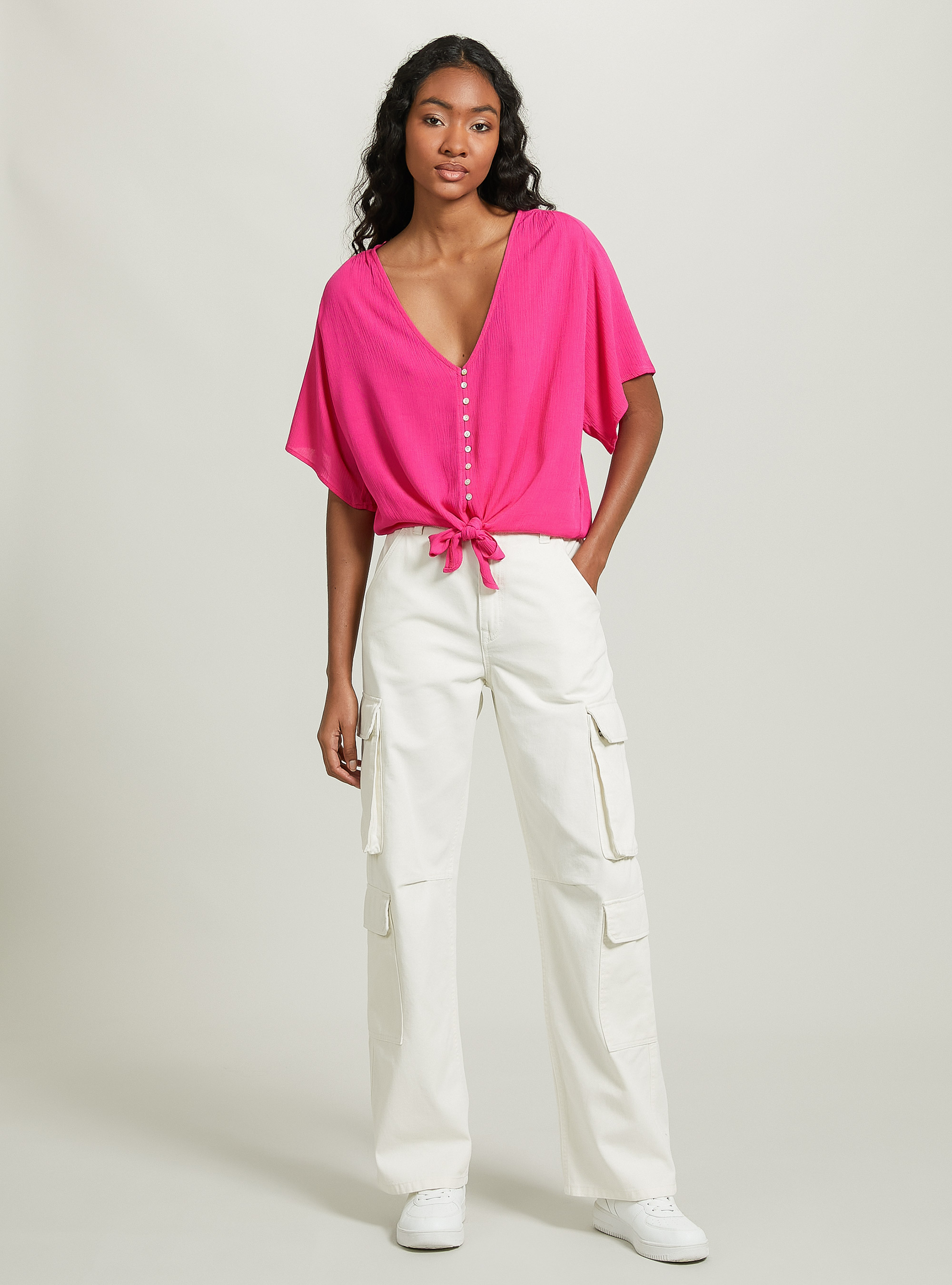 Solid colour v-neck shirt with waist knot, FX2 FUXIA MEDIUM