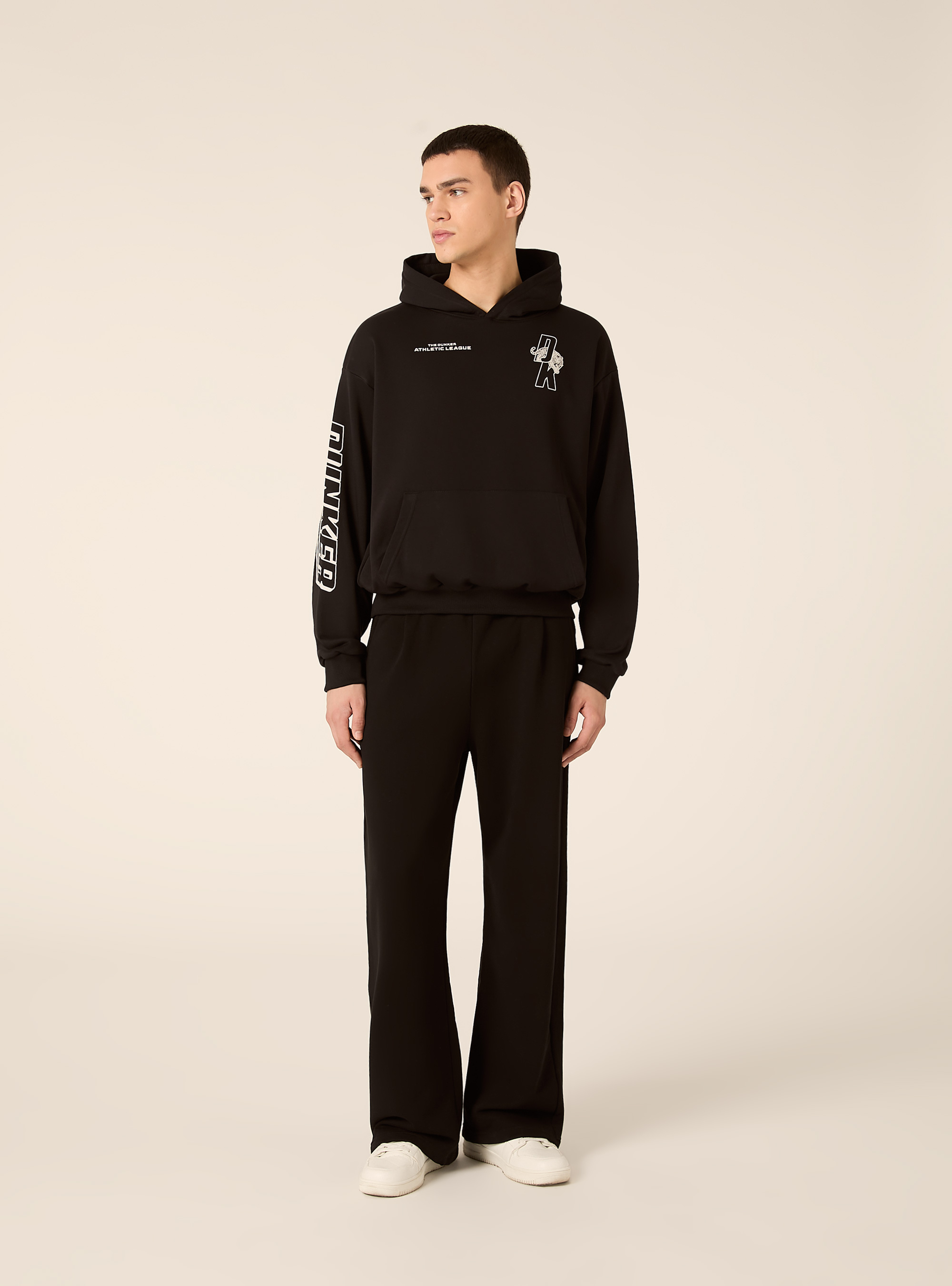 Felpa cappuccio con stampa basket boxy fit, BK1 BLACK