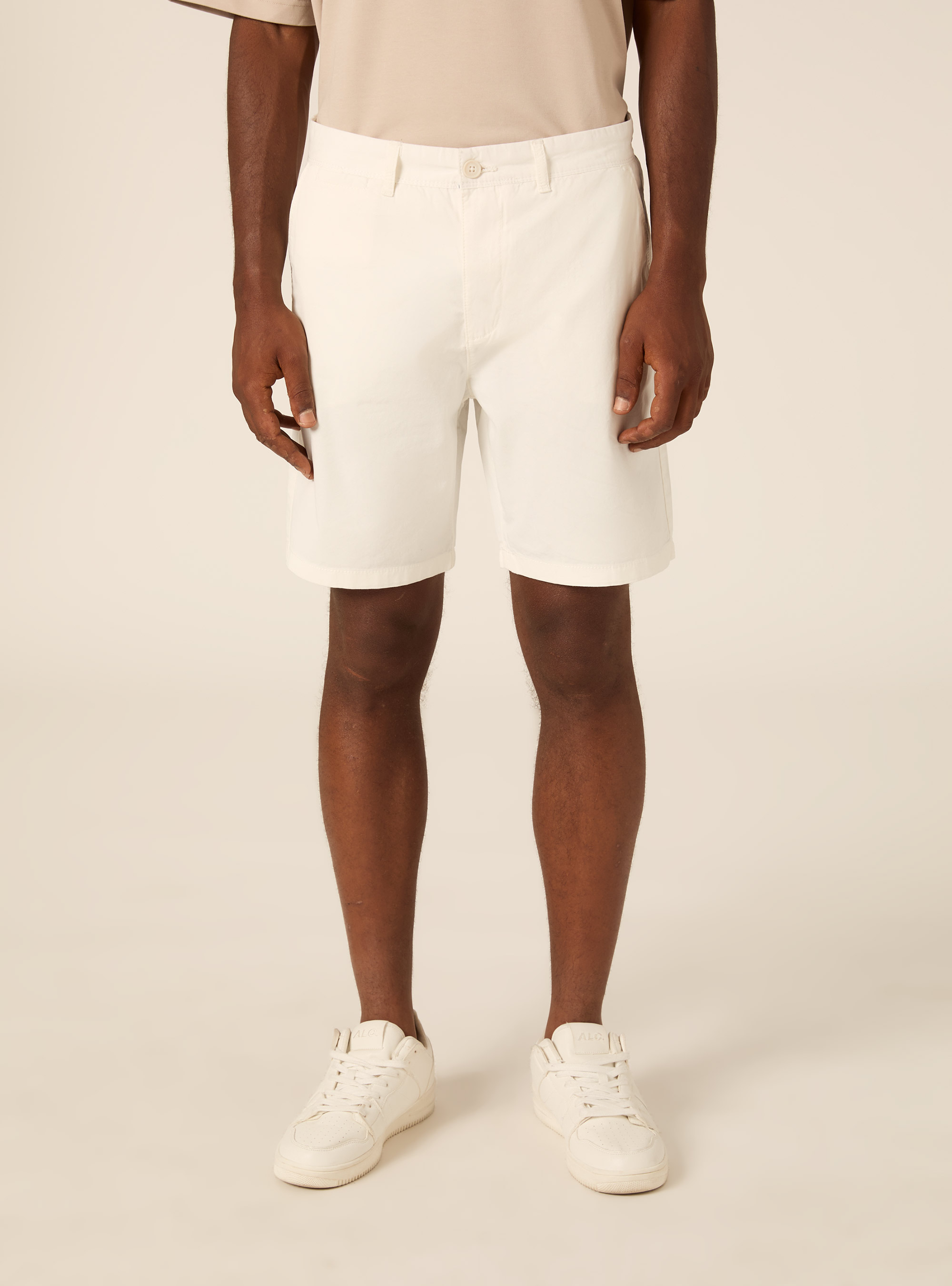 Bermudas de sarga de ajuste liso, WH1 OFF WHITE