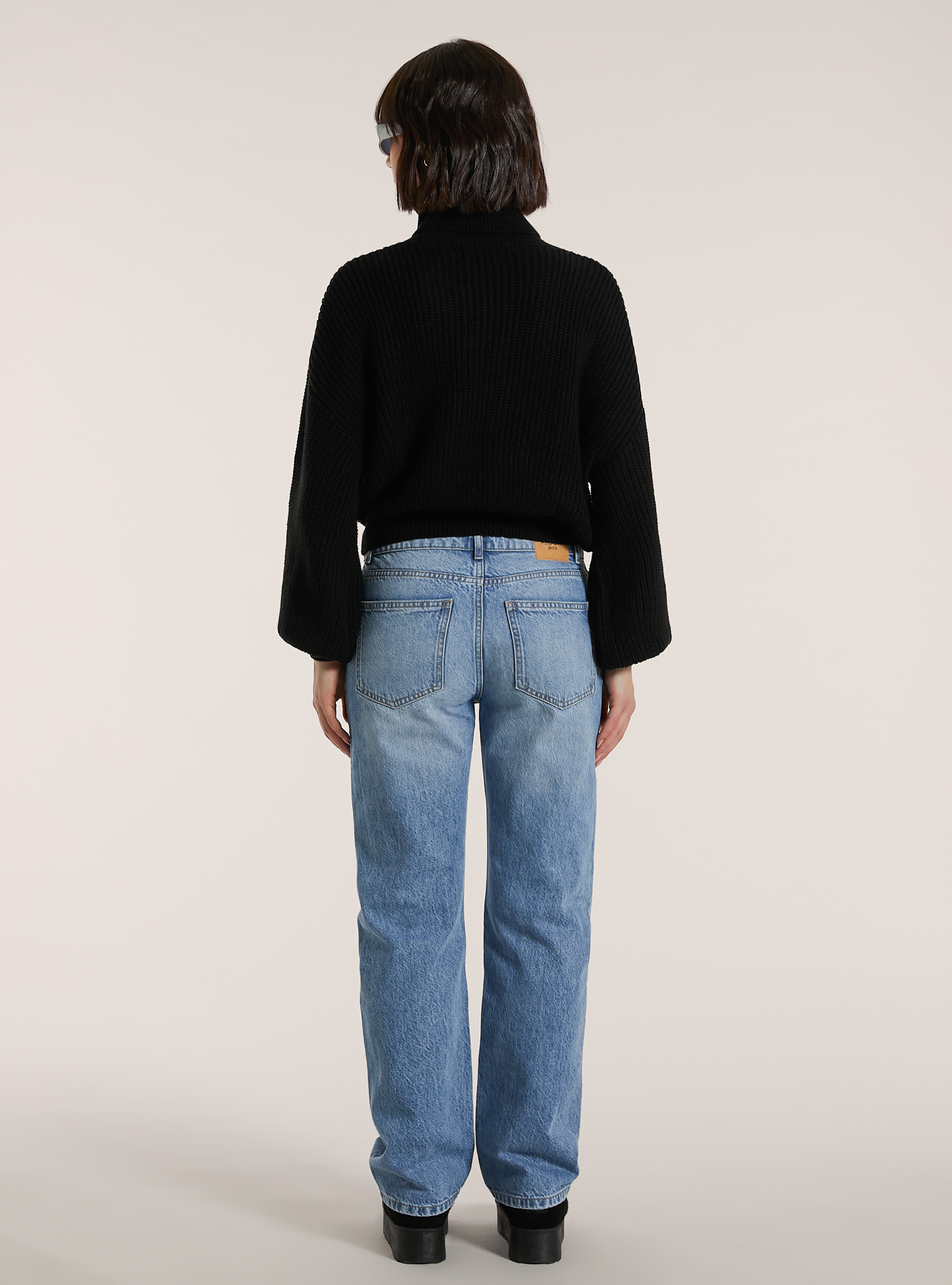 Maglia a collo alto, BK1 BLACK