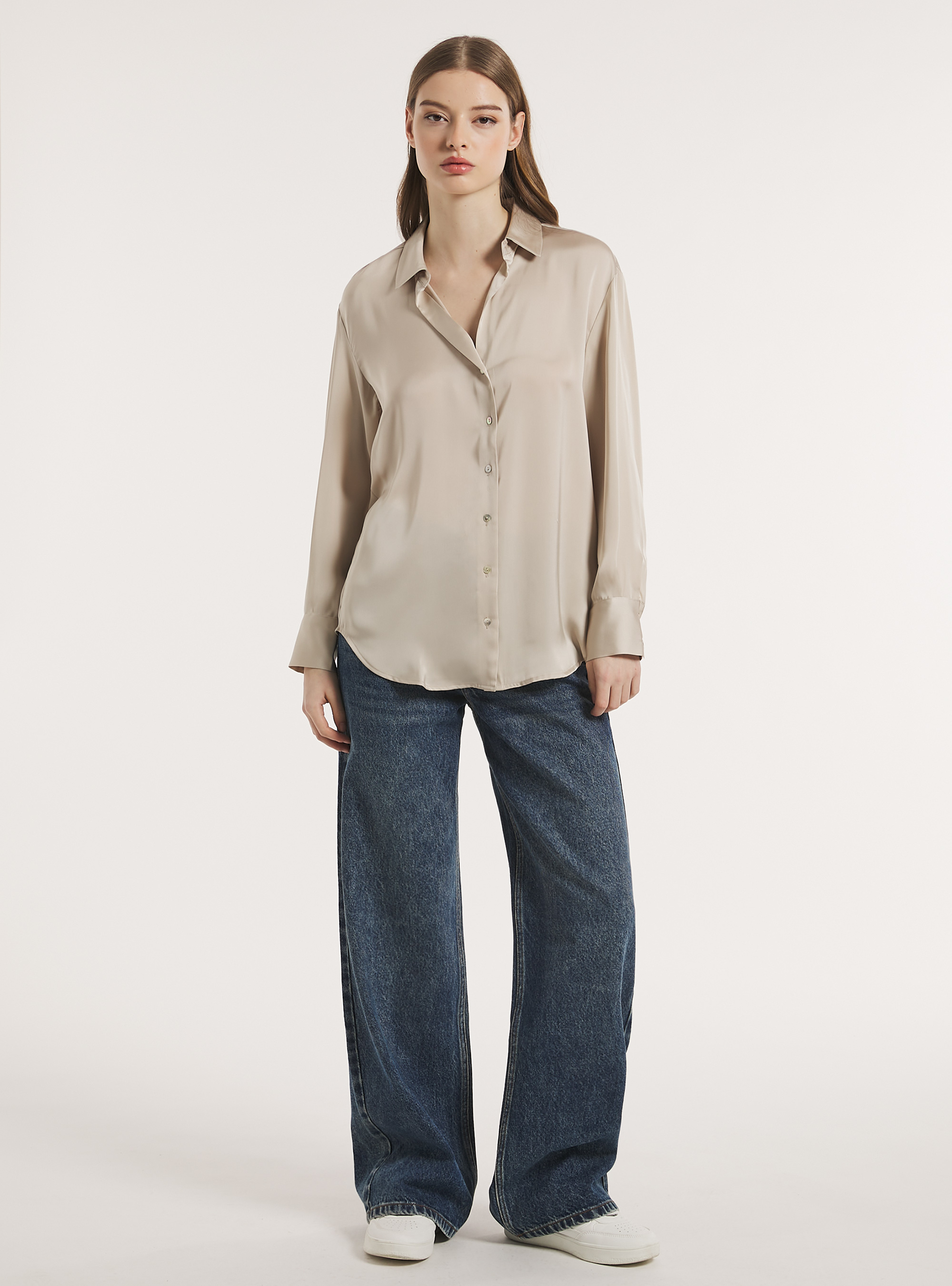 Camicia in satin in tinta unita, BG2 BEIGE MEDIUM