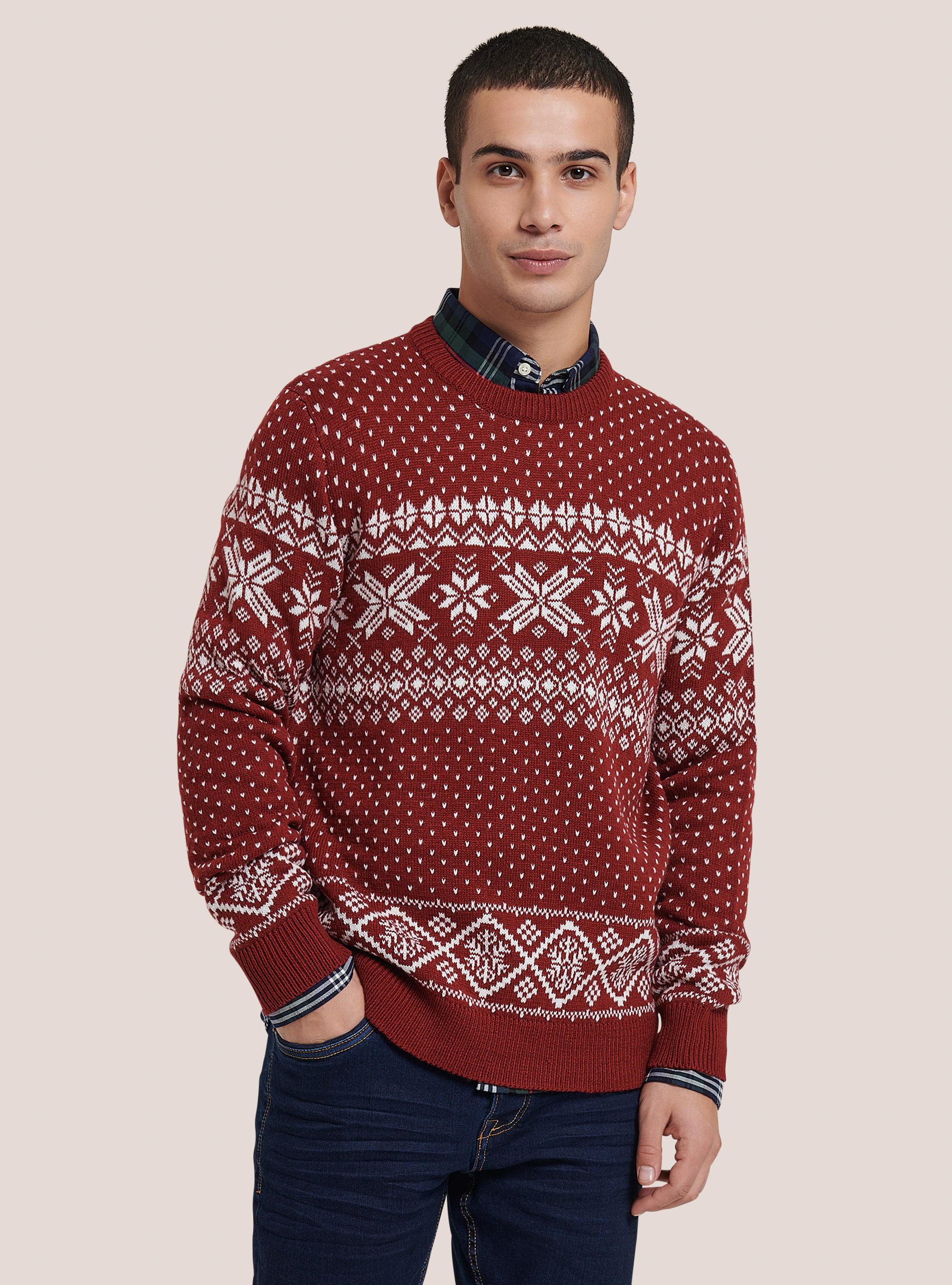 Pullover mit Rundhalsausschnitt und Schneeflocken, C350 RED