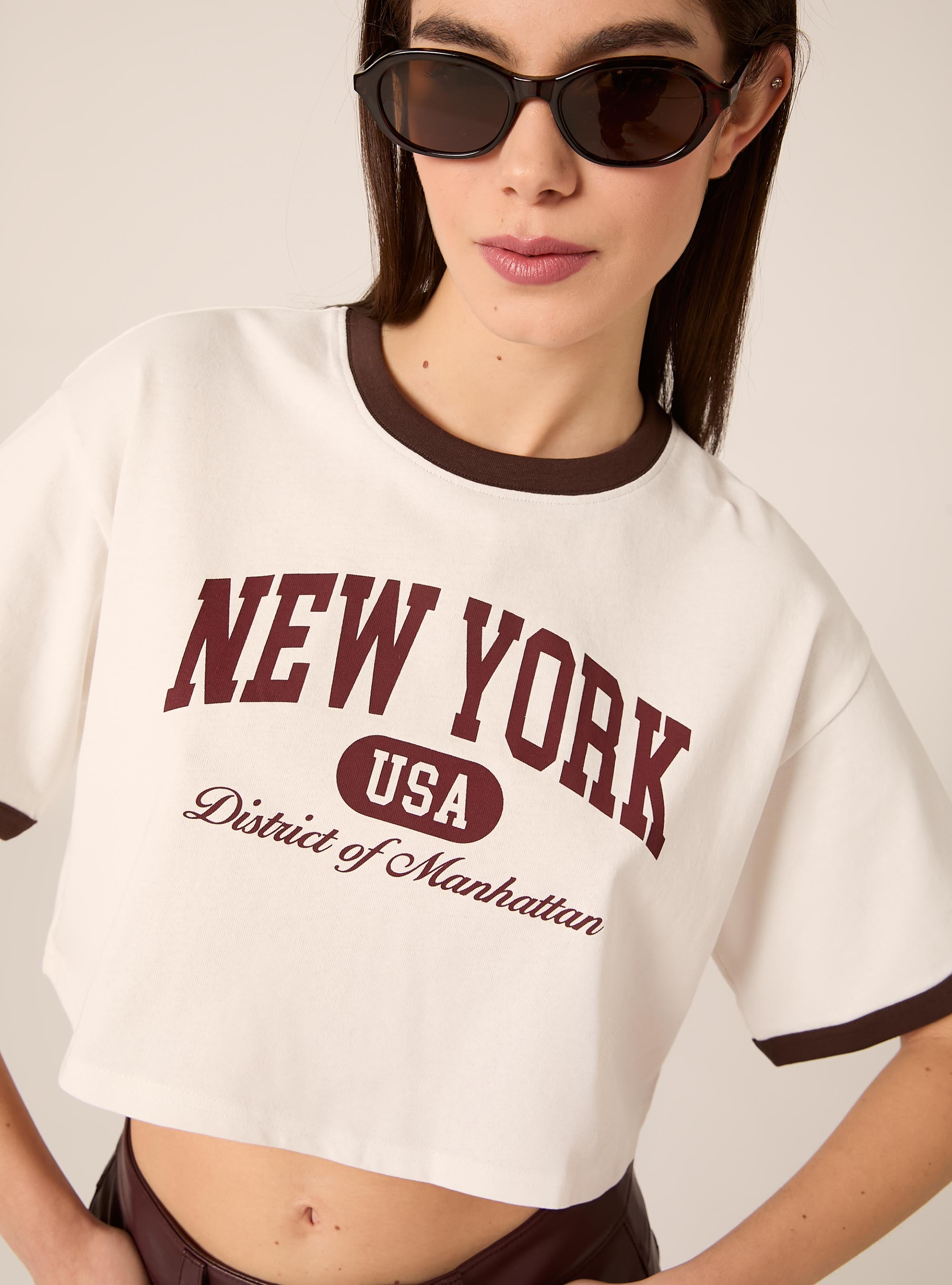 T-shirt crop stampa college, WH1 OFF WHITE