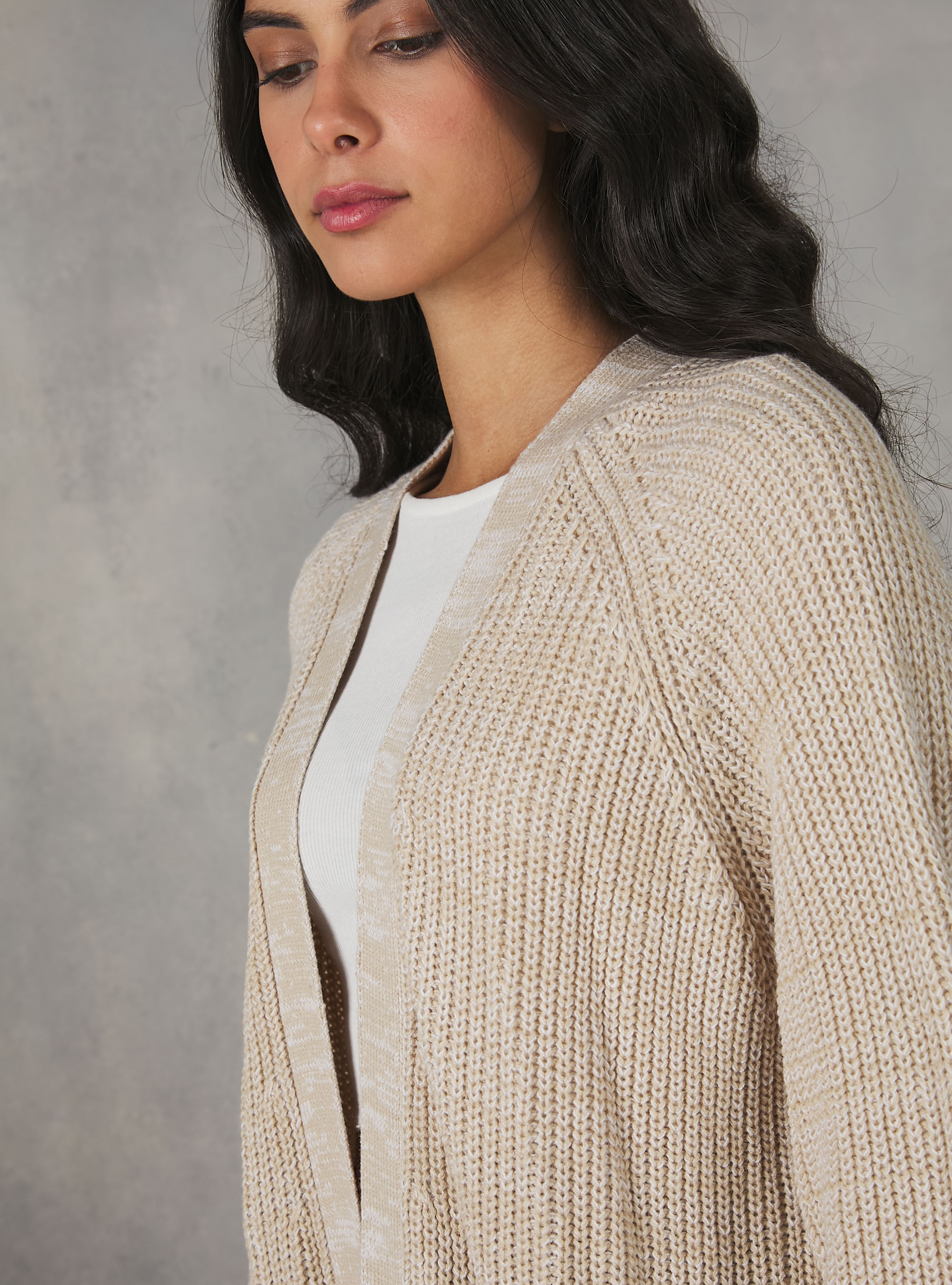 Cardigan lungo con tasche, C0577 SAND