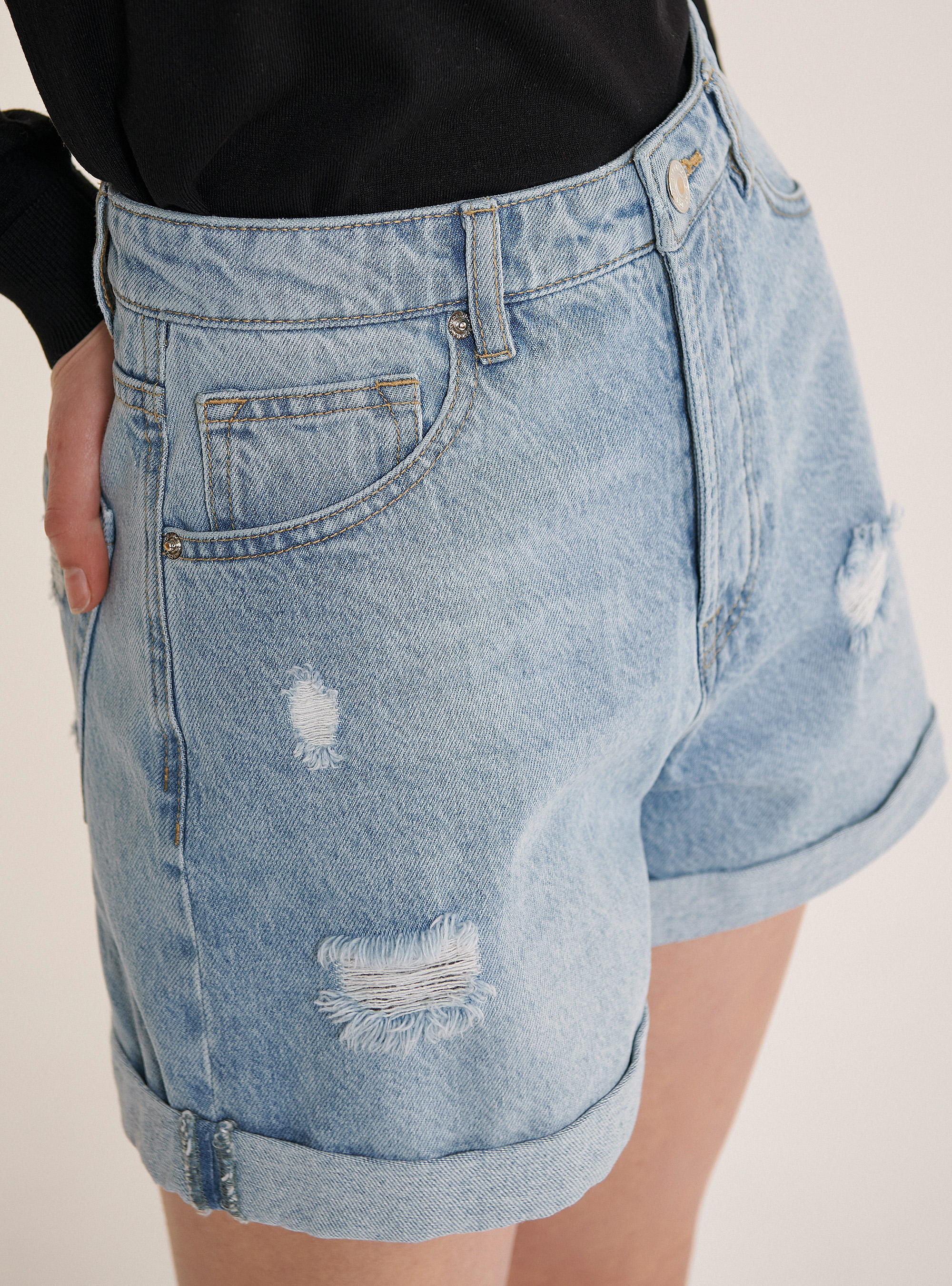 Pantalones cortos denim mom fit, AZUL