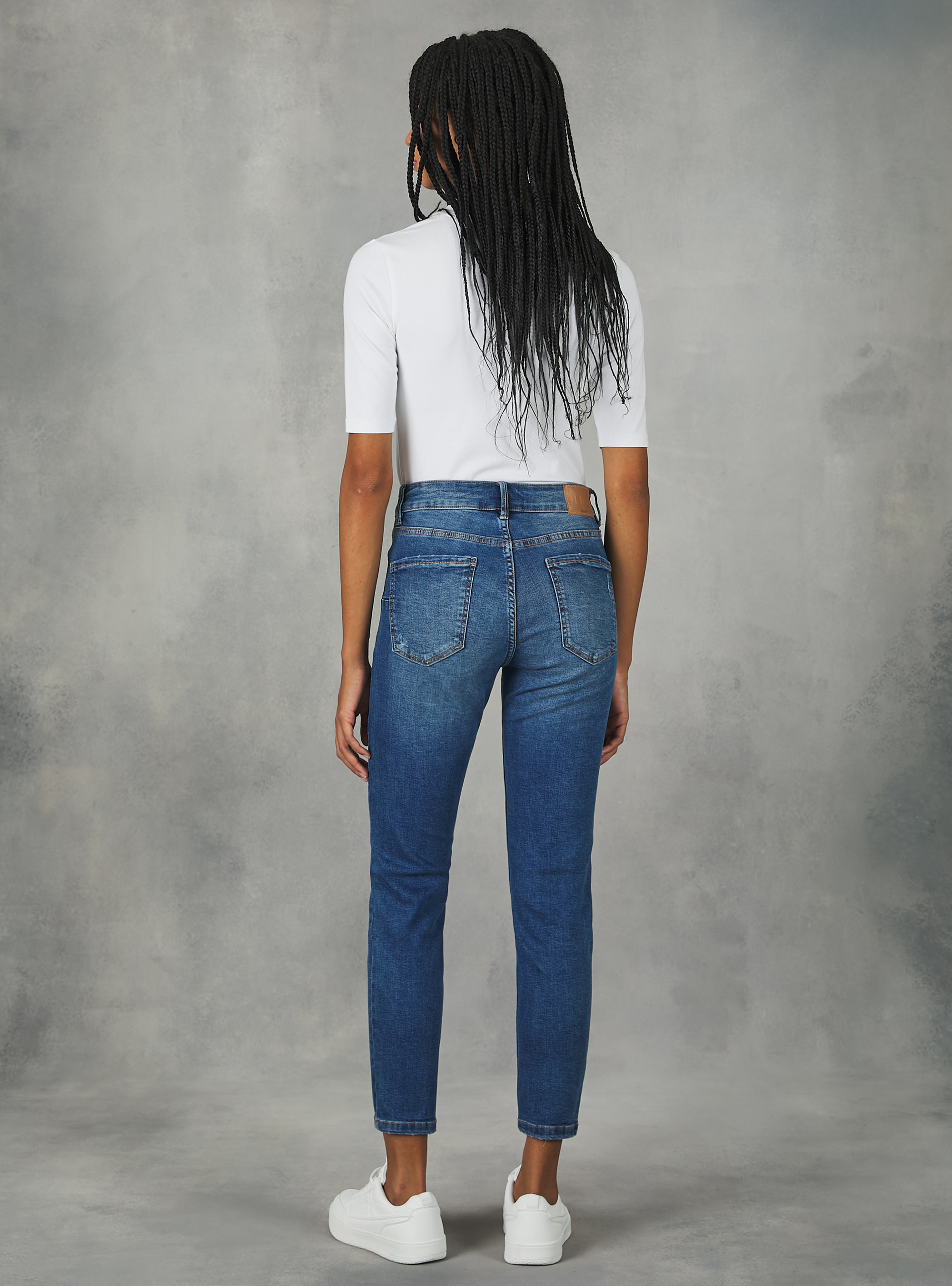 Skinny jeans with push-up effect, D003 MEDIUM BLUE