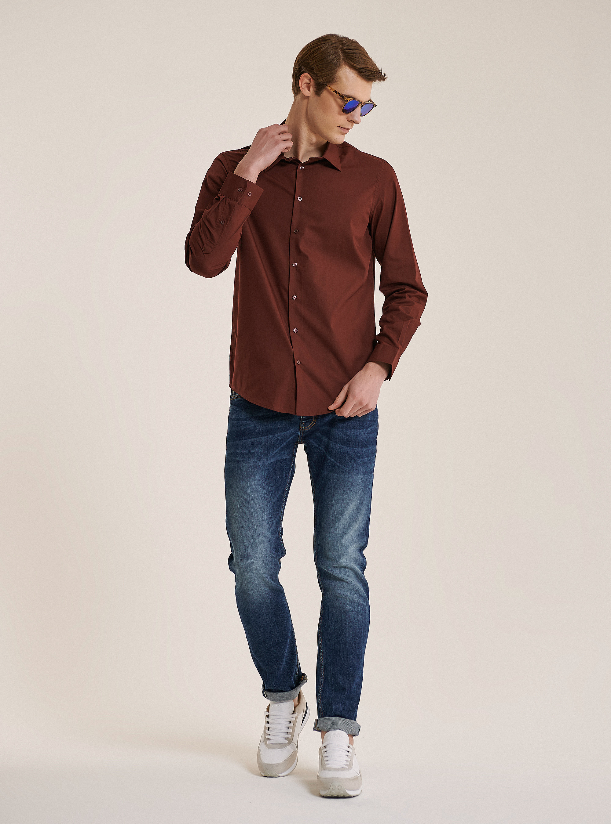 Camicia a manica lunga in tinta unita, BORDEAUX