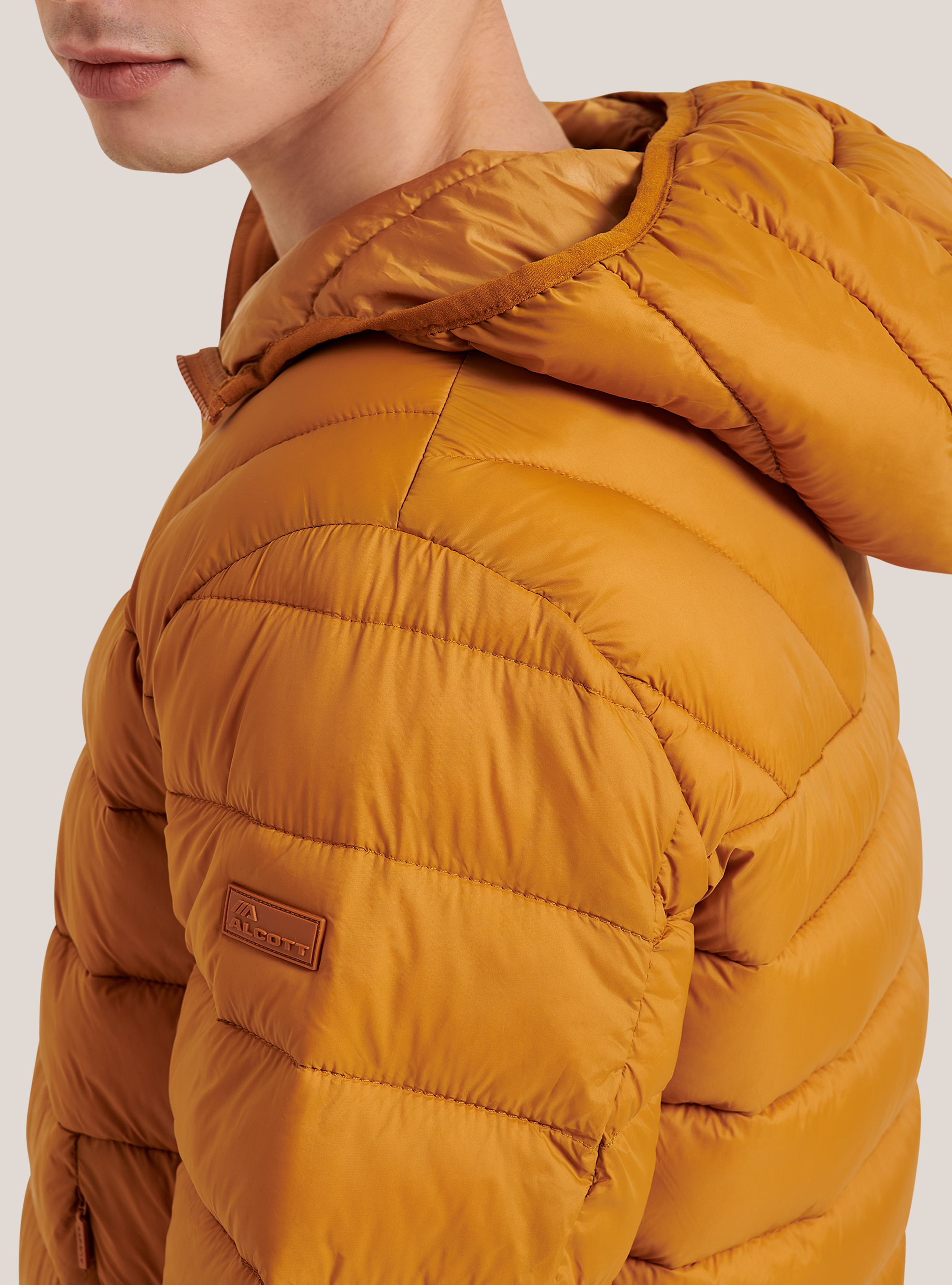 Basic jacket with 100% recycled padding, MUSTARD