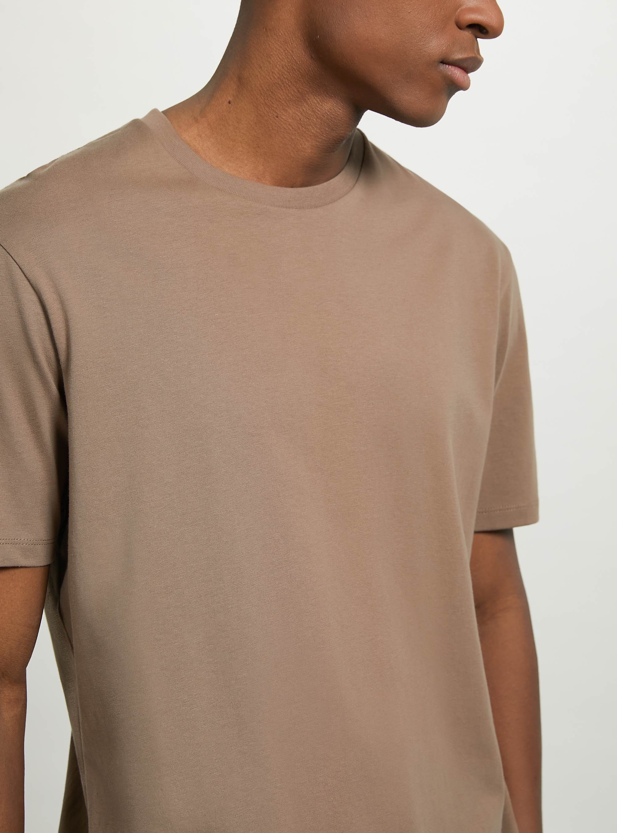 Camiseta de algod&oacute;n con cuello redondo, BR2 BROWN MEDIUM