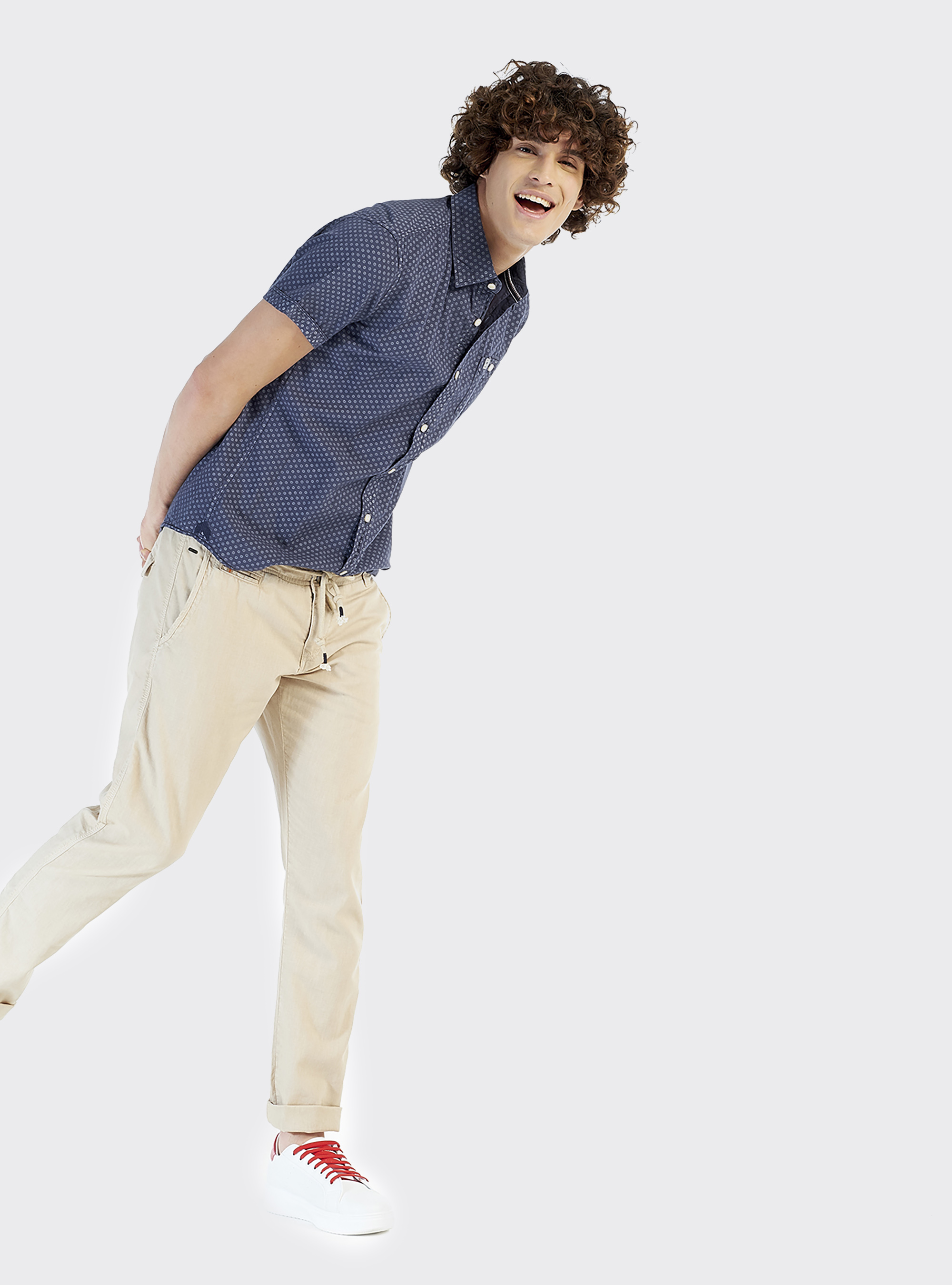 Chemise &agrave; manches courtes avec micro-motif, C244 BLUE