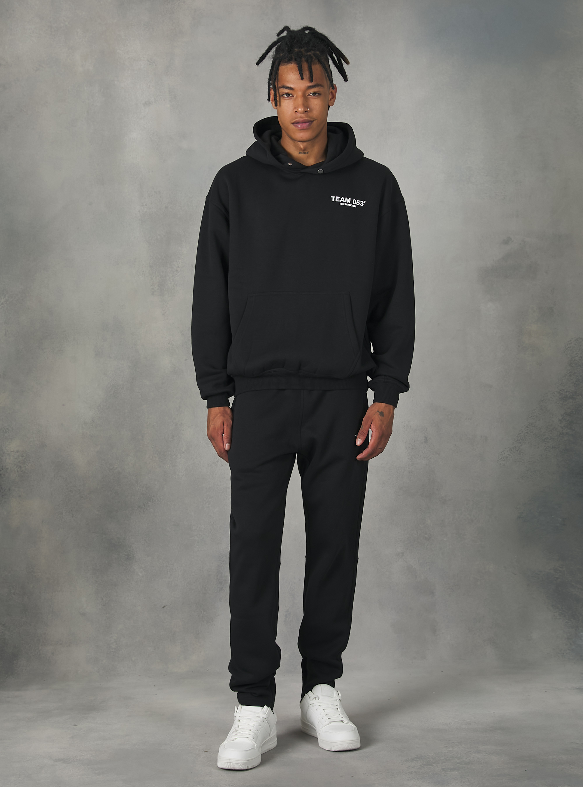 Sweatshirt with Team 053 print | Alcott | Men's catalog Sweatshirt with Team 053 print | Alcott | Men's catalog