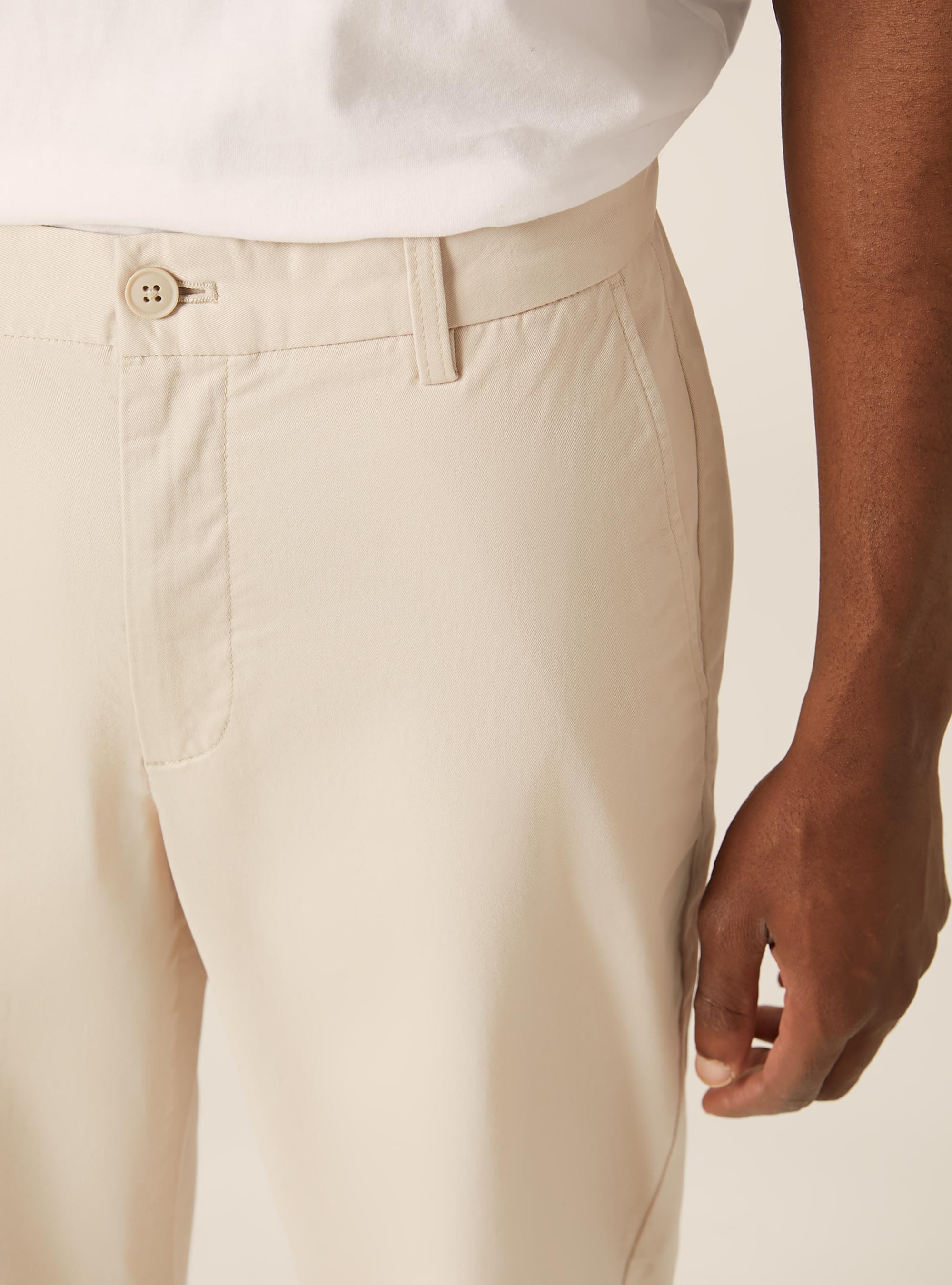Slim fit chino trousers, CR3 CREAM LIGHT