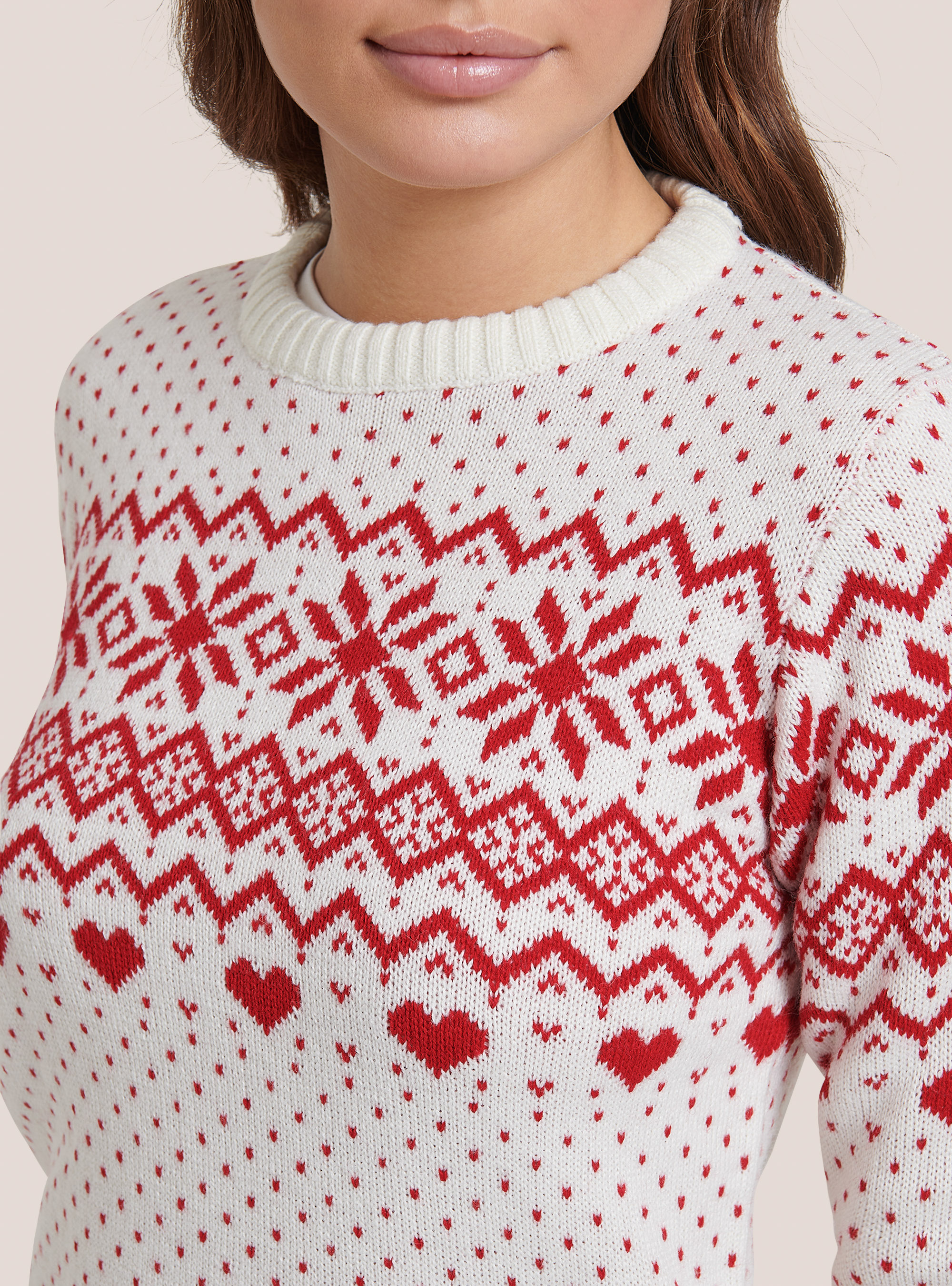 Christmas pullover with snowflakes and hearts, WHITE