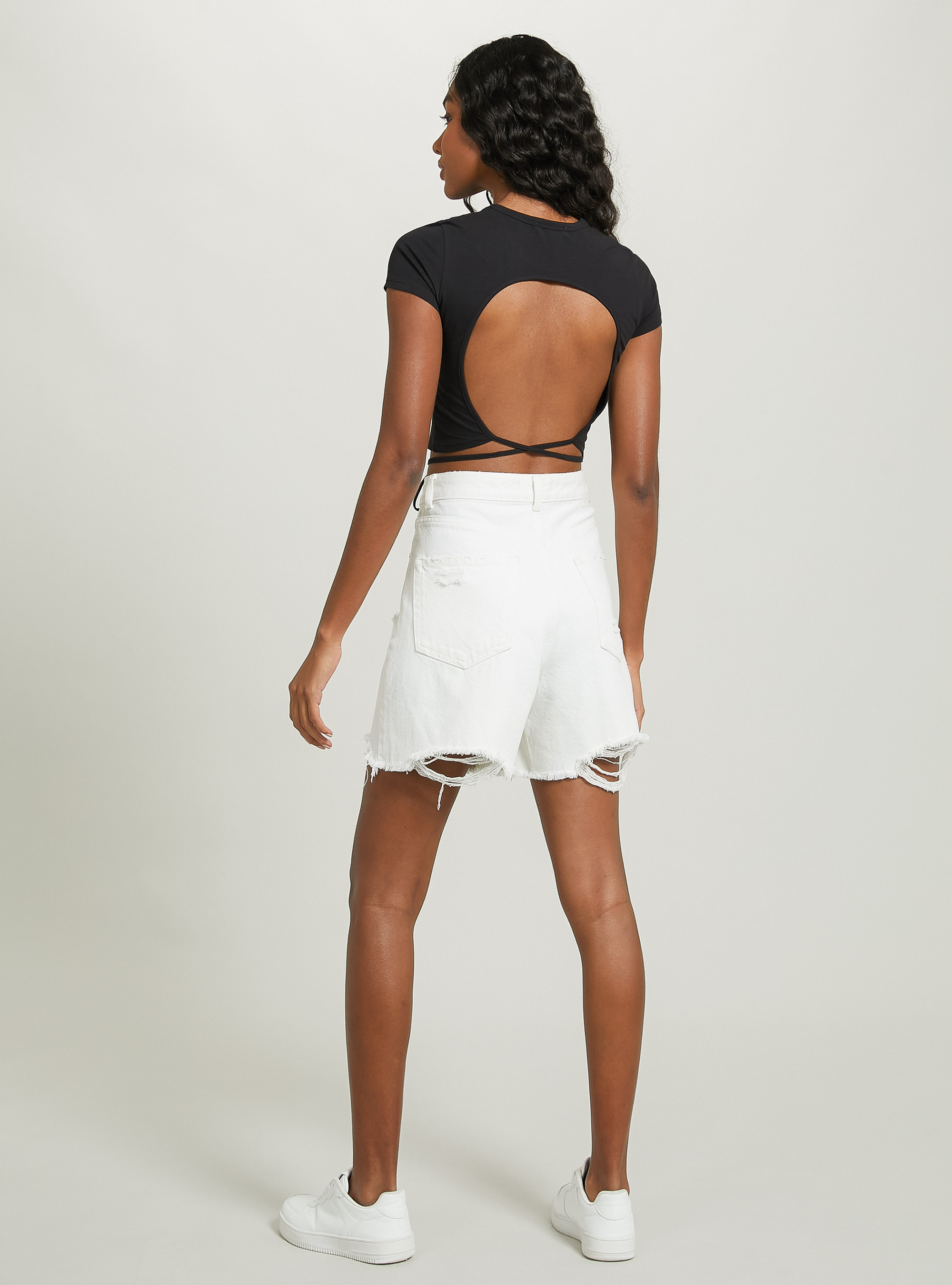 Cropped lace up t-shirt, BK1 BLACK