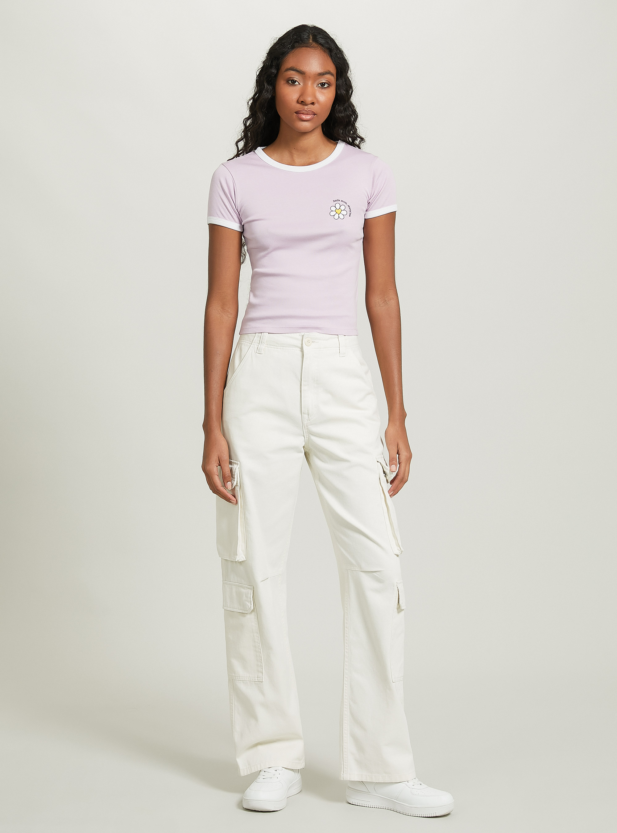 T-shirt avec imprim&eacute; et passepoil contrast&eacute;, C4546 LILLAC