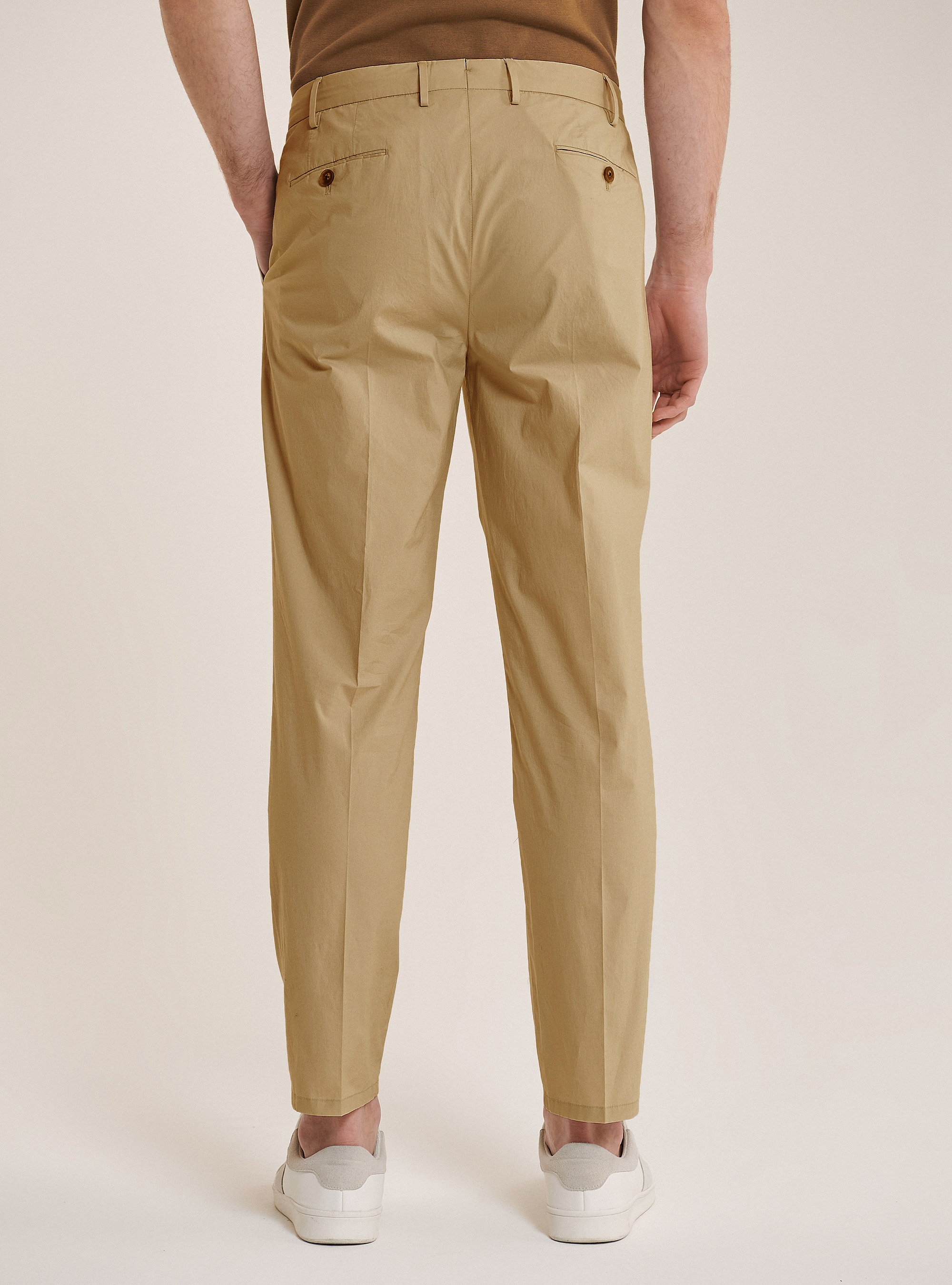 Pantalones de algodón con doble pliegue, C5488 BEIGE