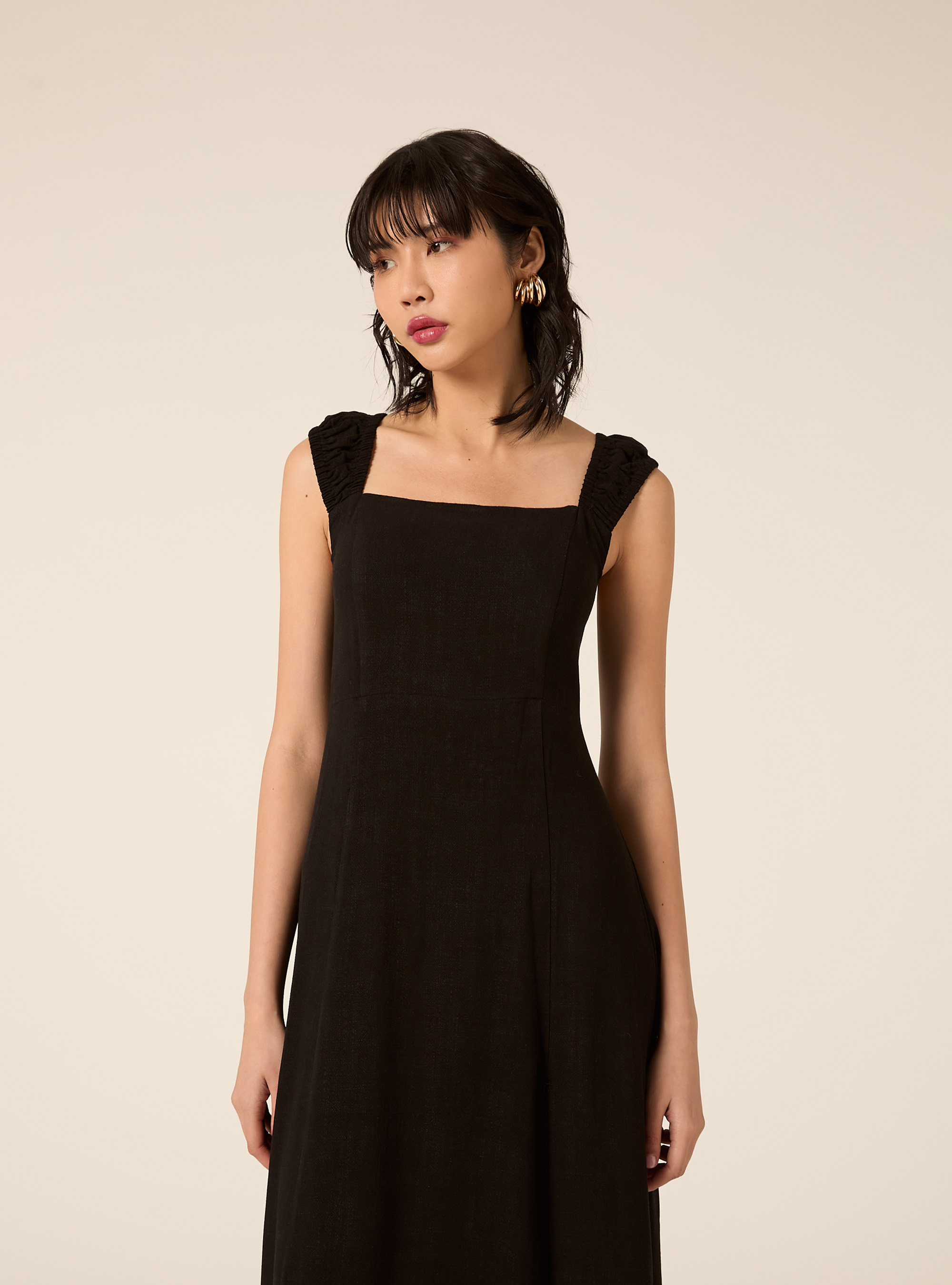 Vestito incrociato sulla schiena in misto lino, BK1 BLACK