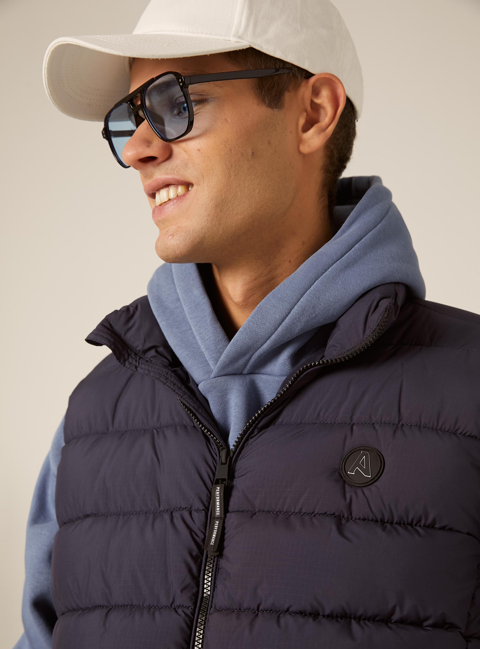 Padded sleeveless jacket, NA1 NAVY DARK