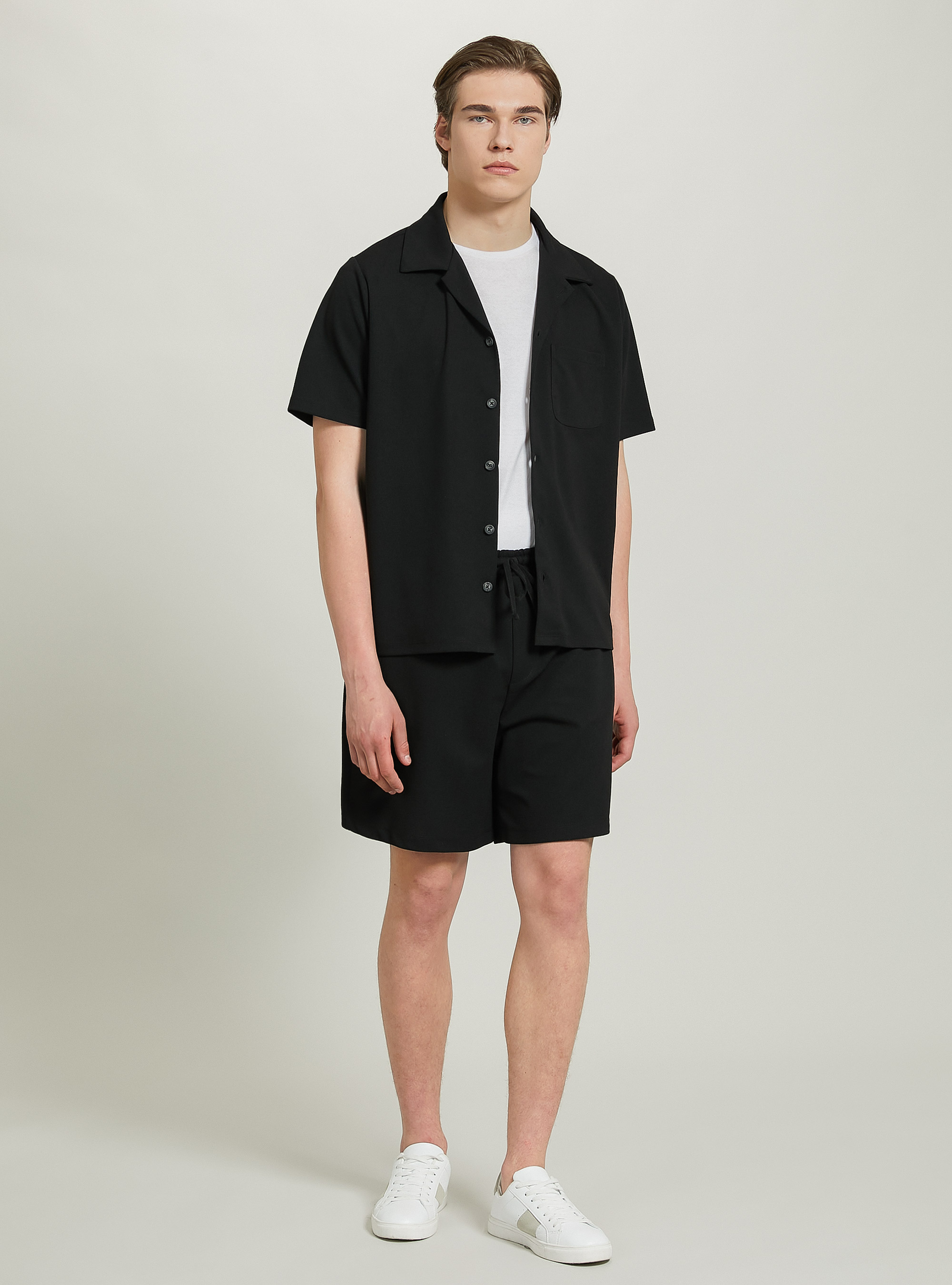 Oversize Bermuda Shorts with short sleeves, BK1 BLACK