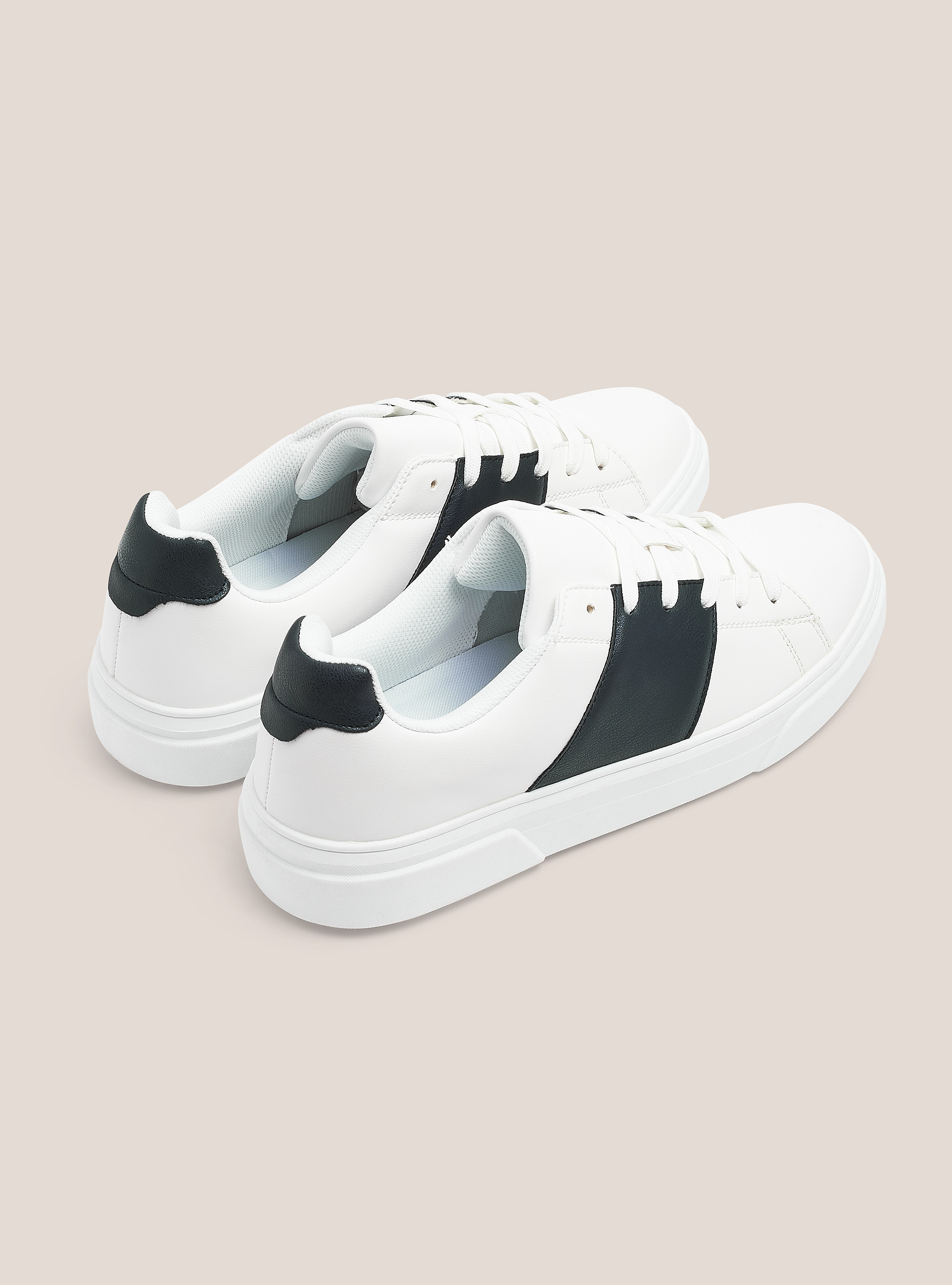 Baskets avec d&eacute;tail en daim, C099 WHITE