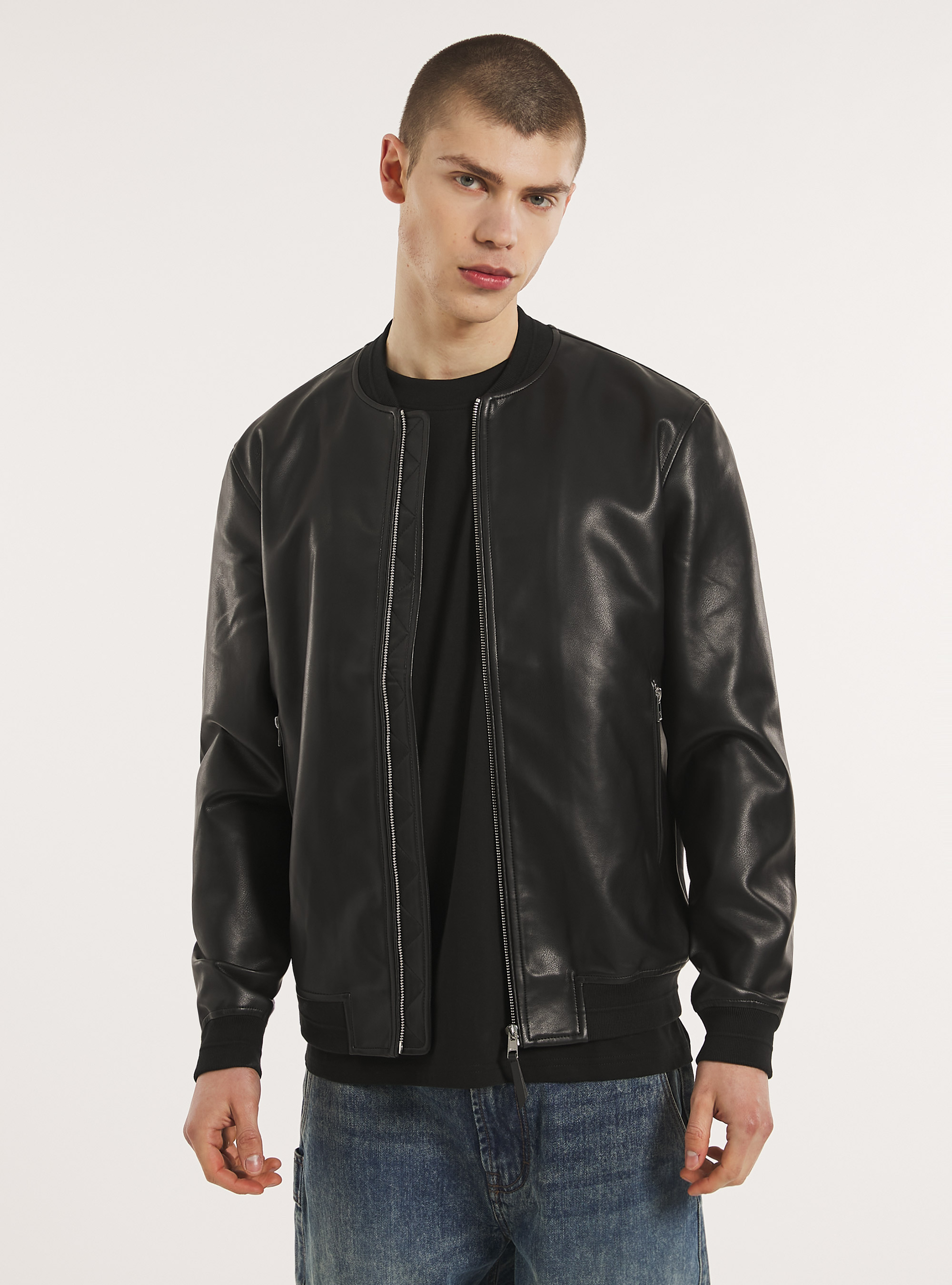 Bomberjacke mit Ledereffekt, BK1 BLACK