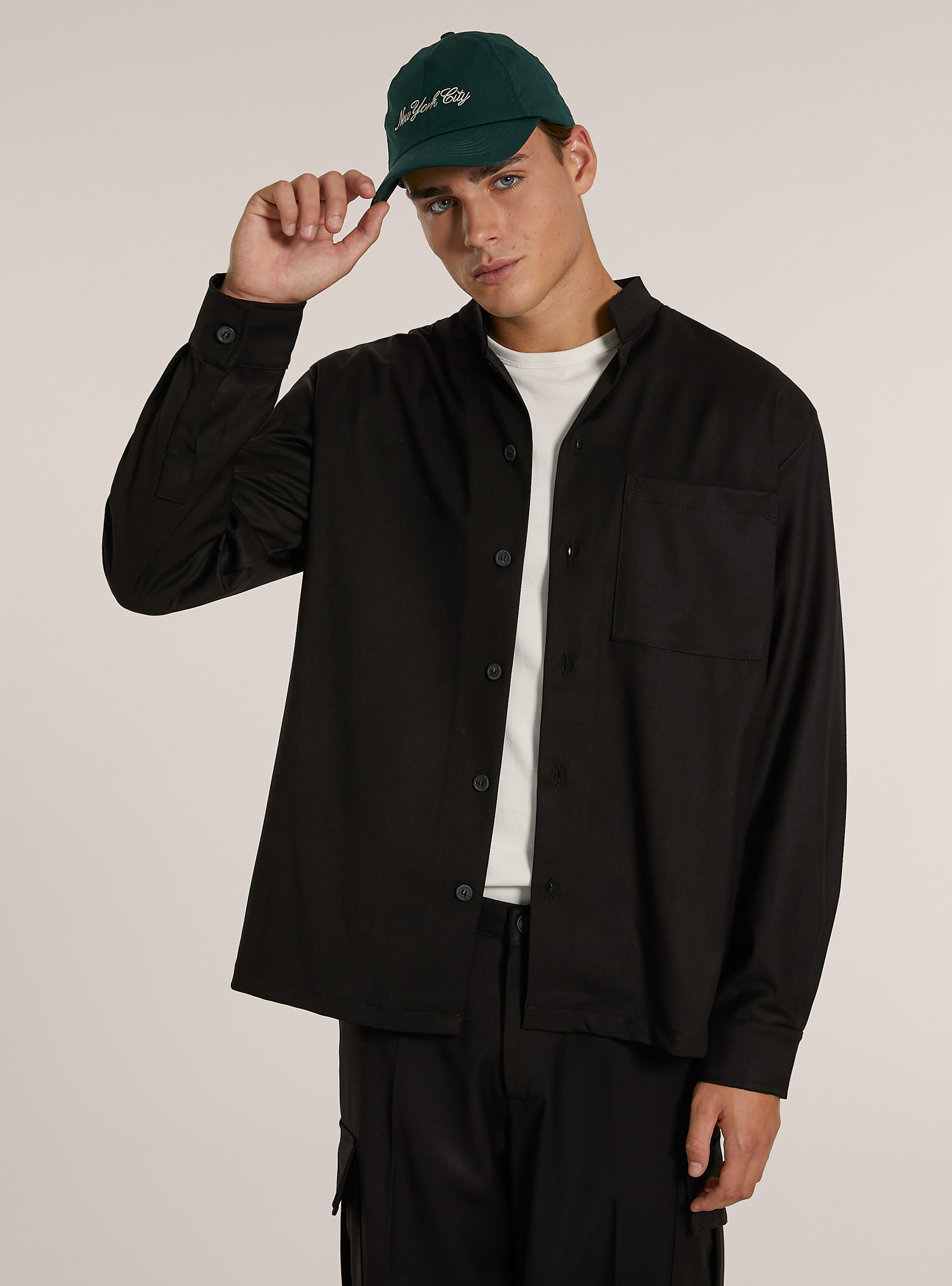 Camicia collo coreano con taschin in misto viscosa, BK1 BLACK