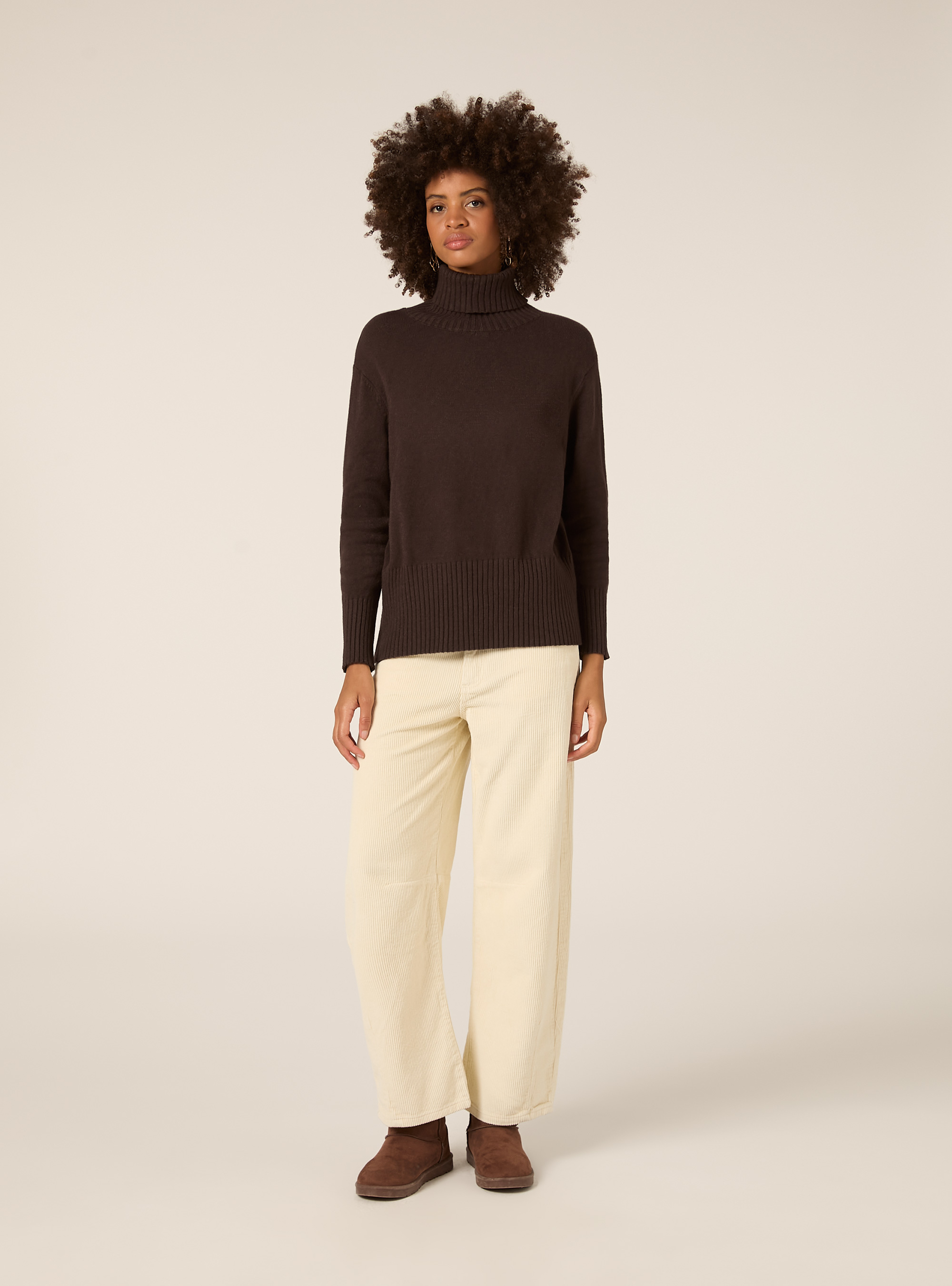 Pullover collo alto fondo a coste, BR1 BROWN DARK