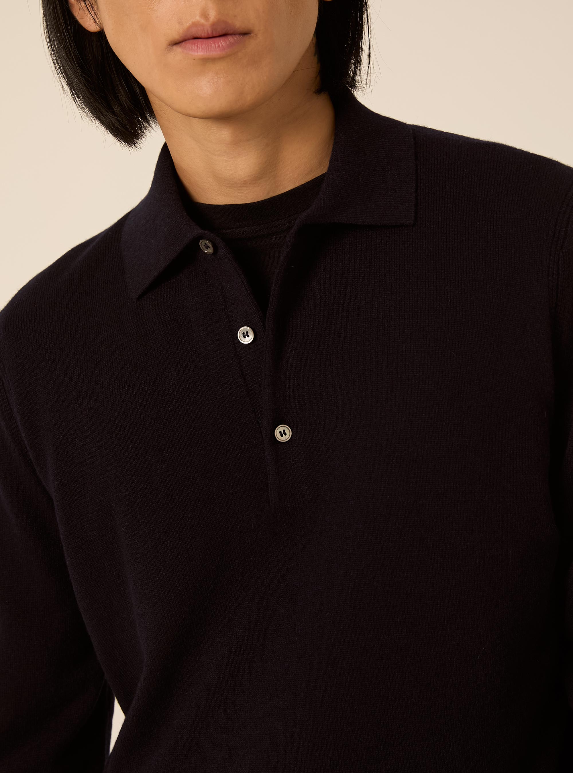 Langaermliges poloshirt aus wolle und kaschmirmischung, NA1 NAVY DARK