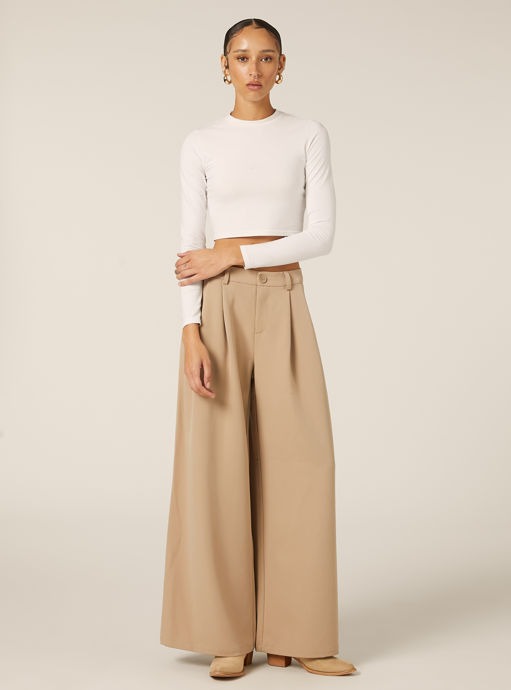 Wide-leg trousers with pleats, BG2 BEIGE MEDIUM