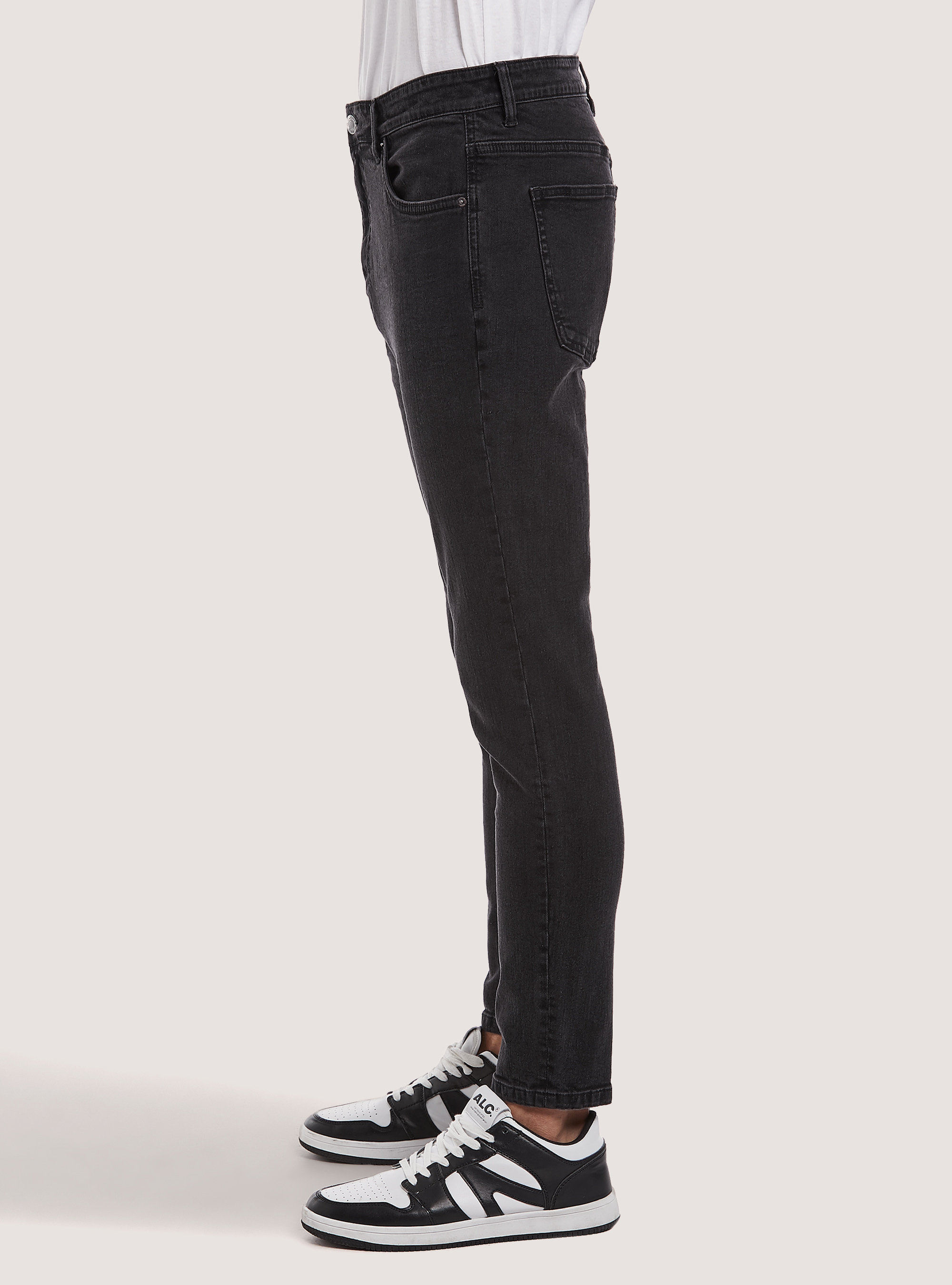 Stretch denim carrot fit jeans, D000 BLACK