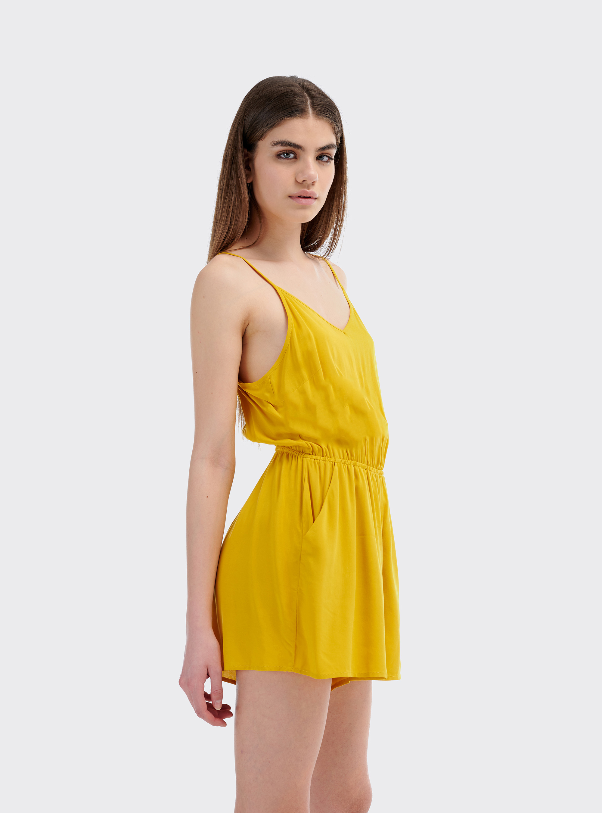 Tuta corta con elastico in vita, SENAPE